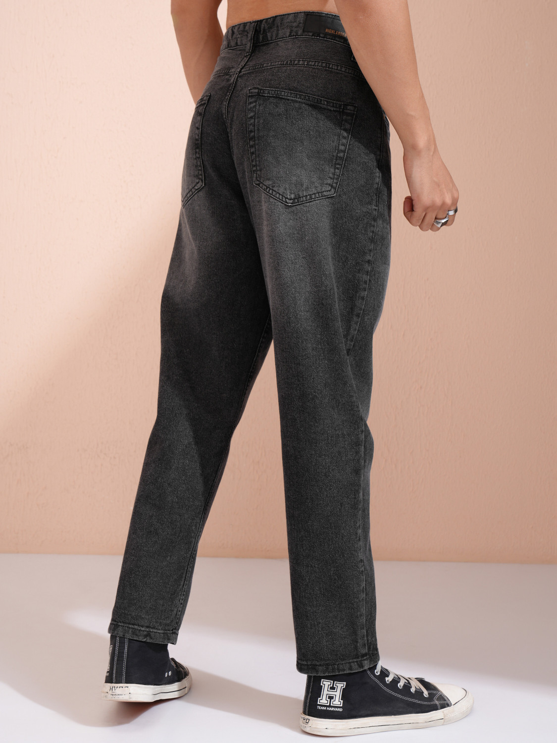 Image of HIGHLANDER Relaxed Fit Men Grey Jeans