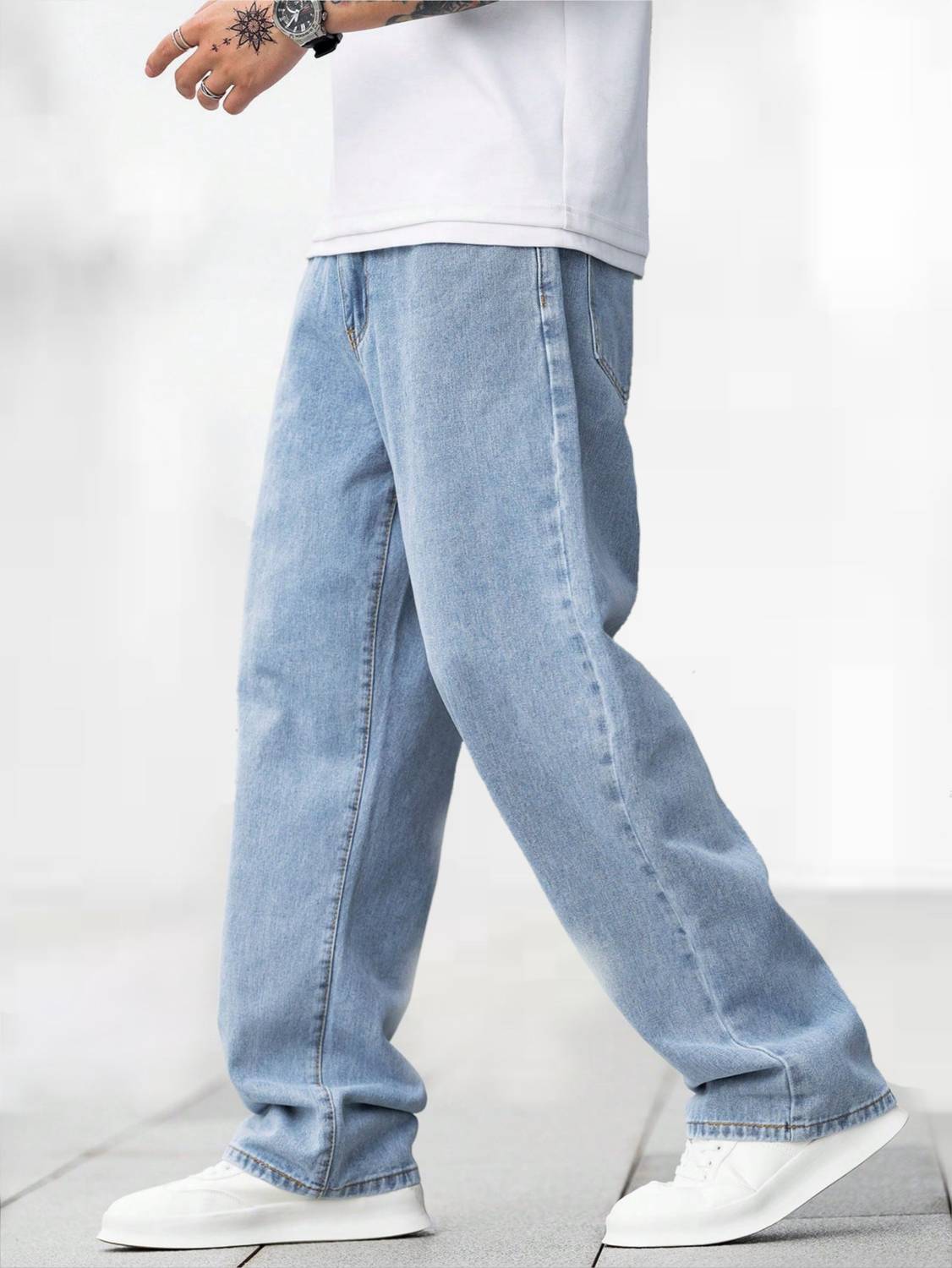 SHINIK Loose Fit Men Light Blue Jeans - Image 5