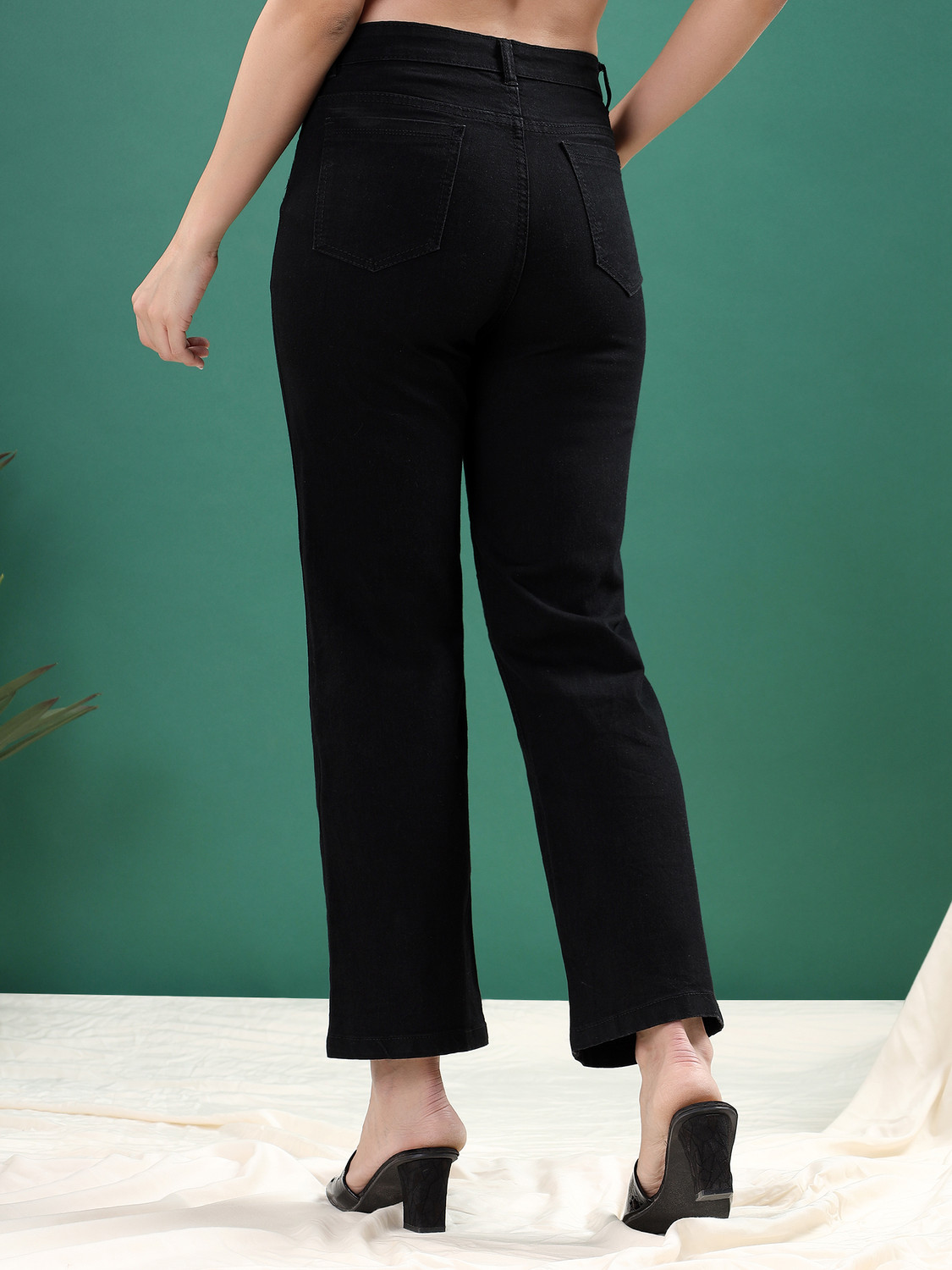 Image of ZARISTAA Straight Fit Women Black Jeans