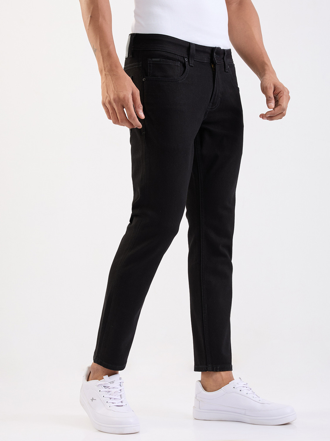 Image of Spykar Men Slim Mid Rise Black Jeans