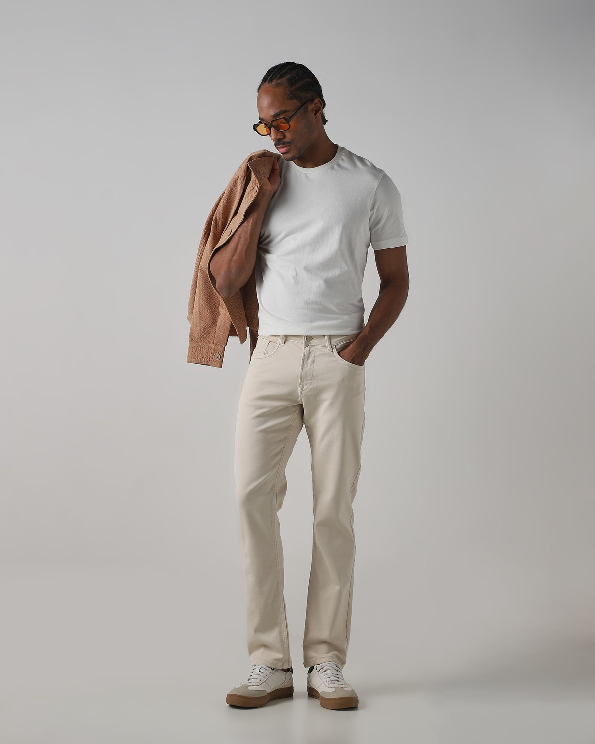 Image of MUFTI Men Straight Fit Mid Rise White Jeans