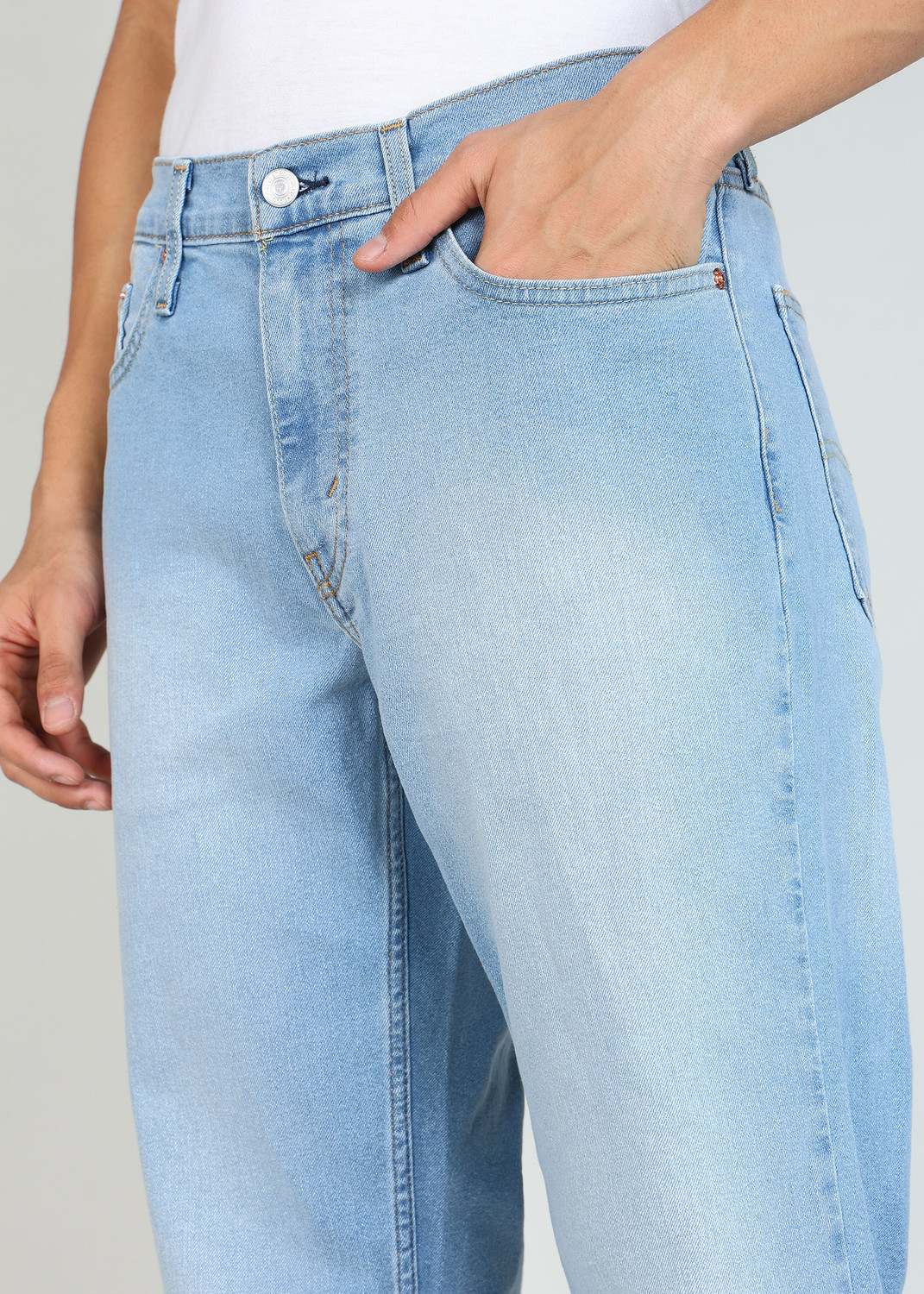 Image of LEVI'S Tapered Fit Men Light Blue Jeans