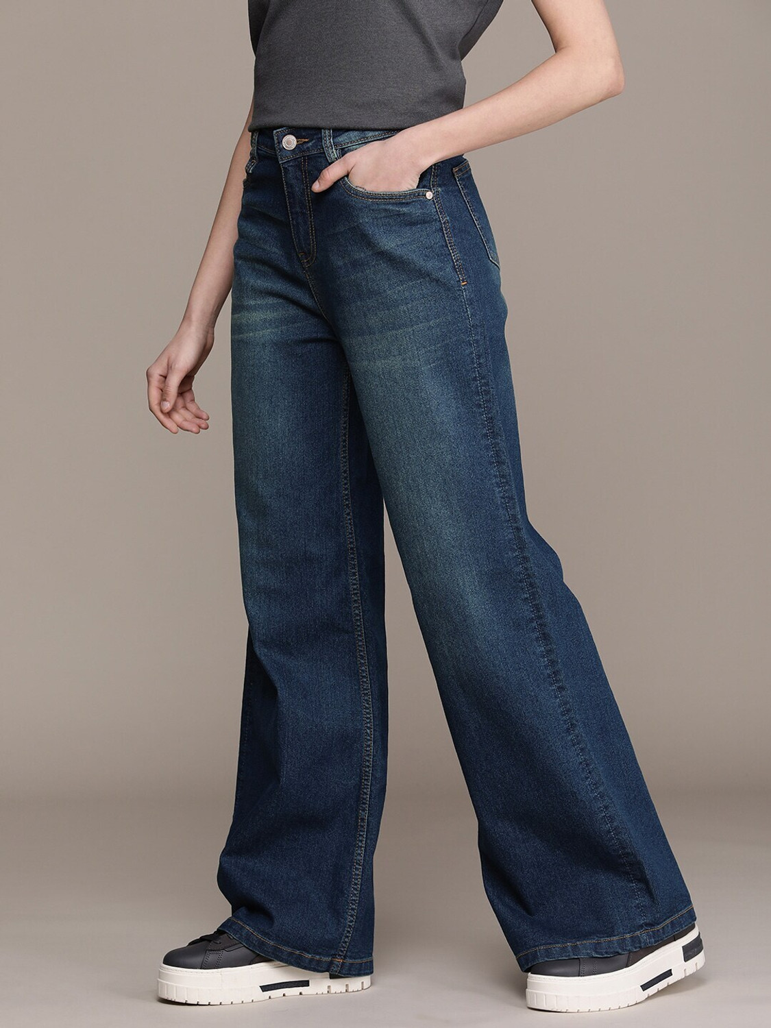 Image of Roadster Flared Women Dark Blue Jeans