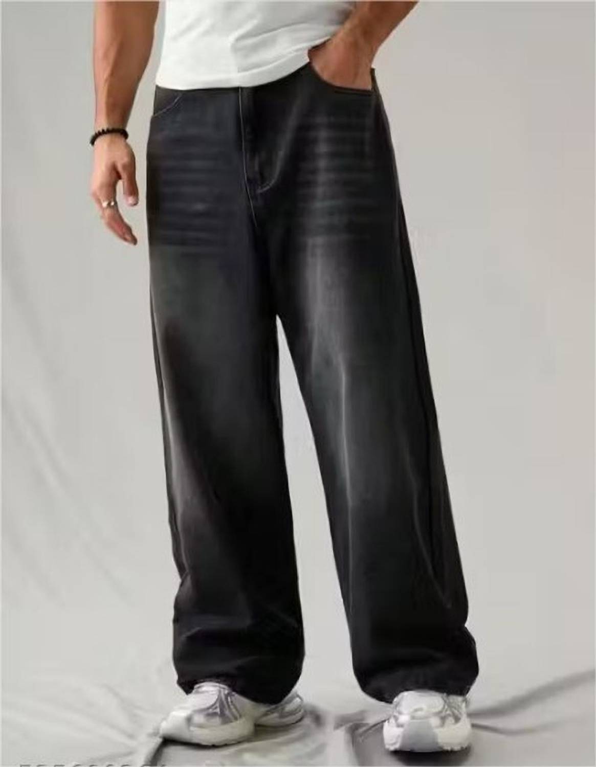 ujas Baggy Fit Men Black Jeans