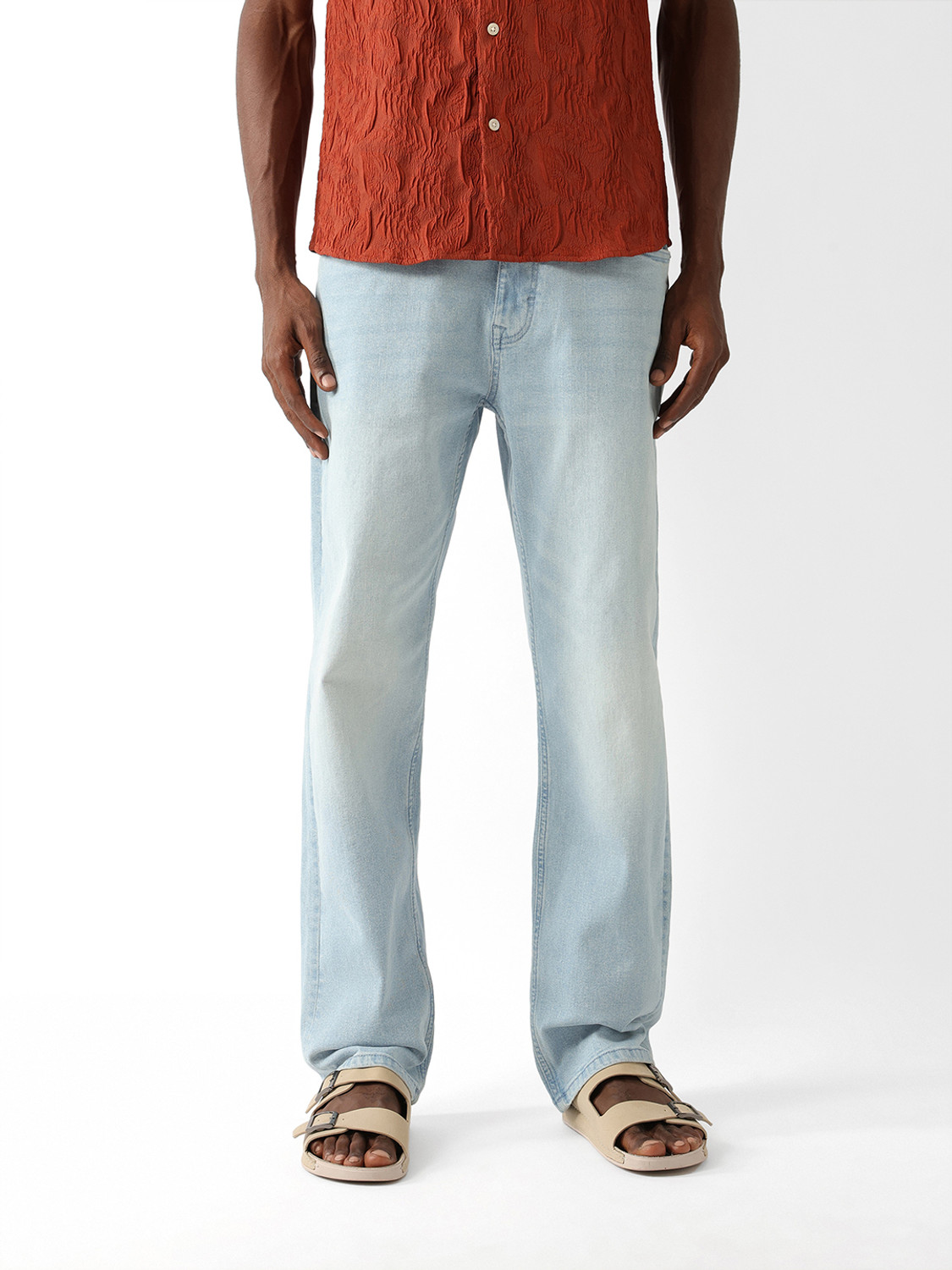 Image of THE BEAR HOUSE Straight Fit Men Light Blue Jeans