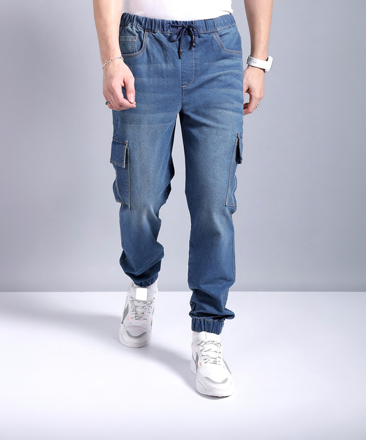 Image of The Indian Garage Co. Men Jogger Fit Mid Rise Blue Jeans