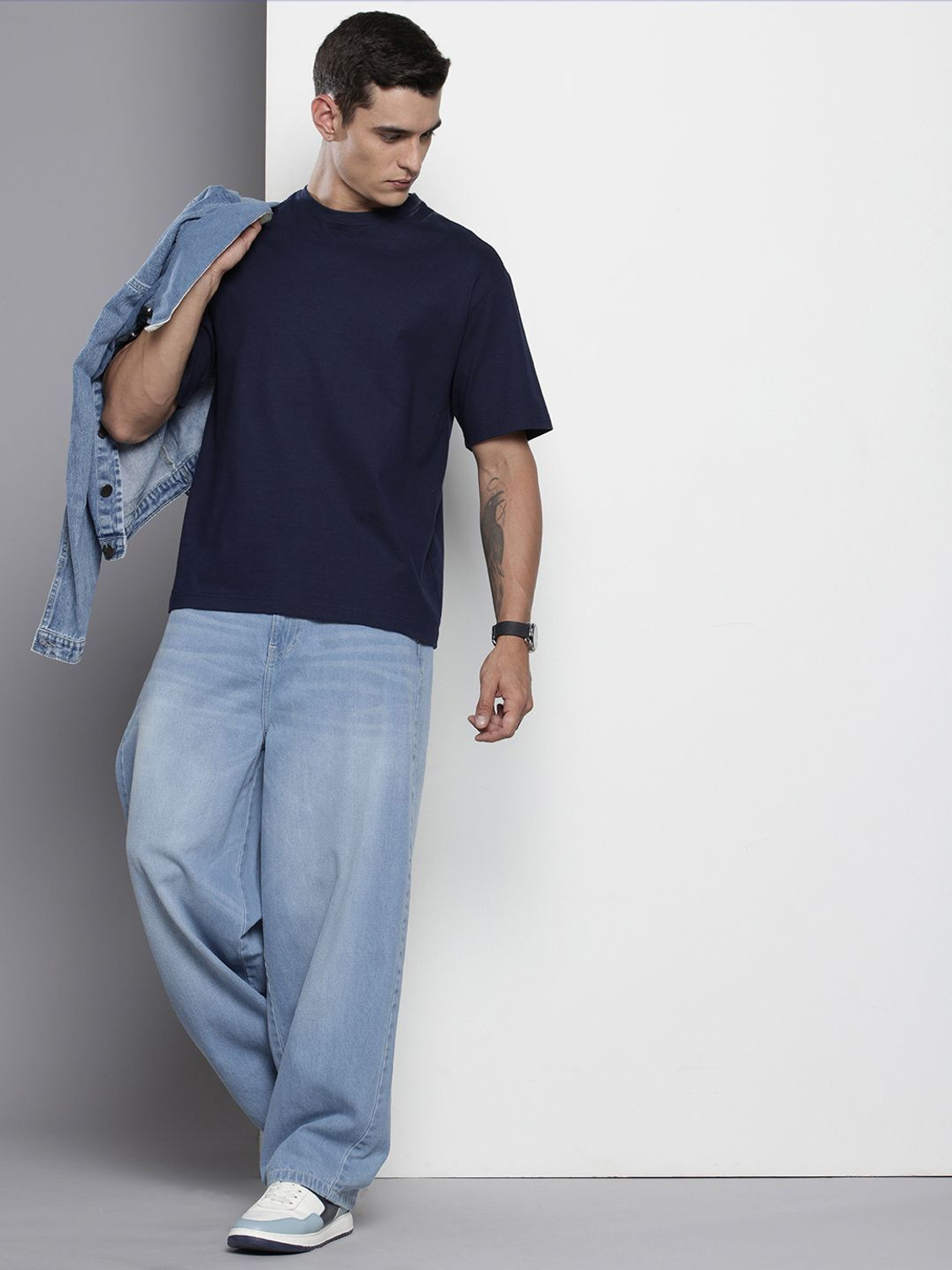 Image of The Indian Garage Co. Loose Fit Men Blue Jeans