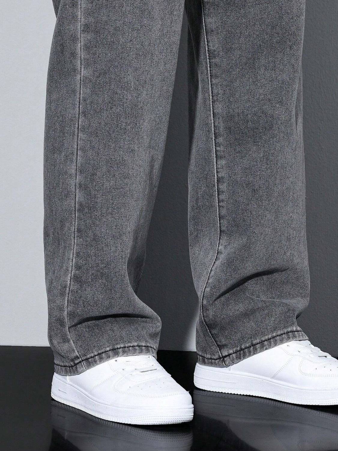 Men Loose Fit Mid Rise Grey Jeans - Image 2