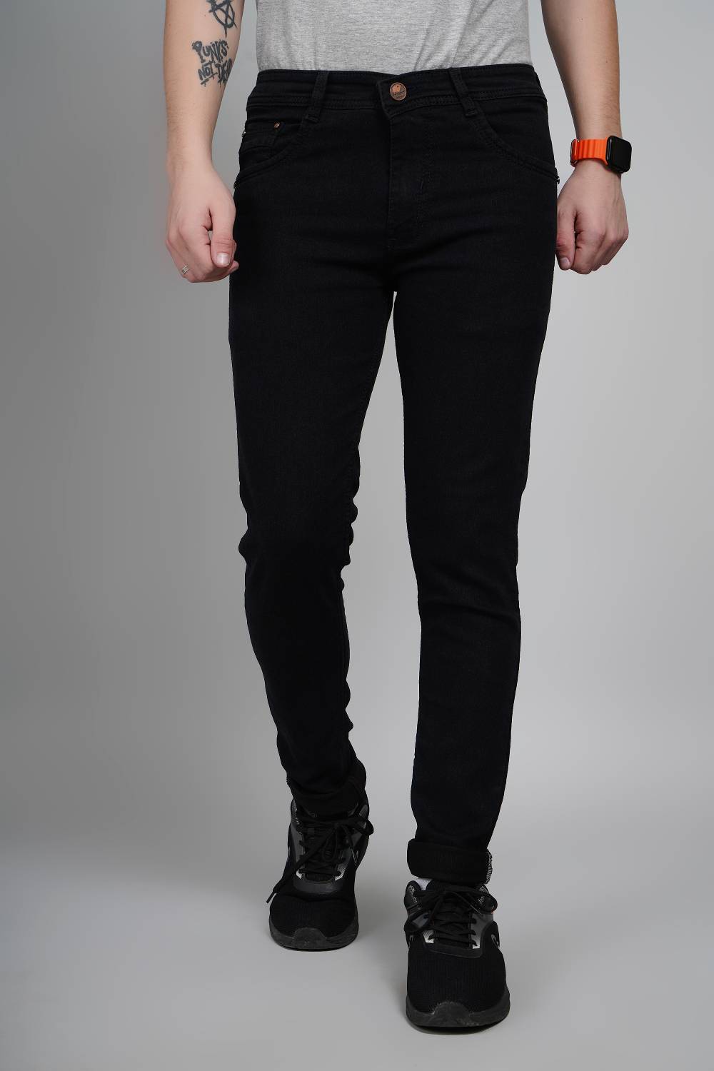 Lzard Men Slim Mid Rise Black Jeans