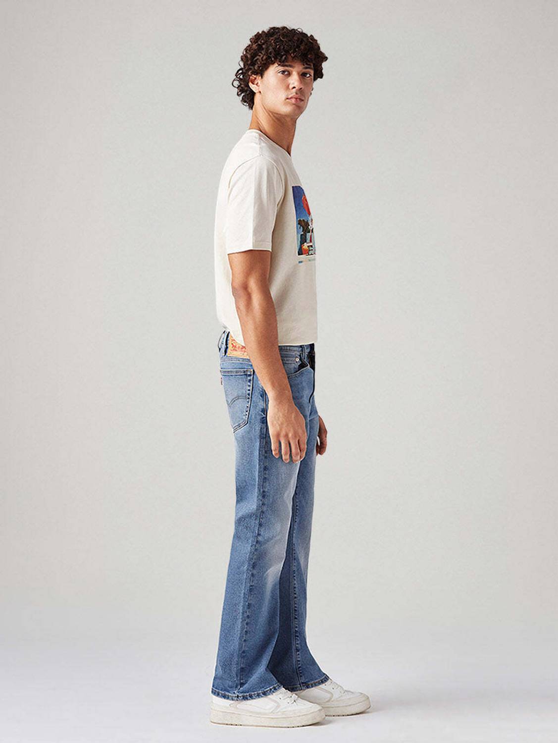 LEVI'S Boot-Leg Men Light Blue Jeans - Image 5