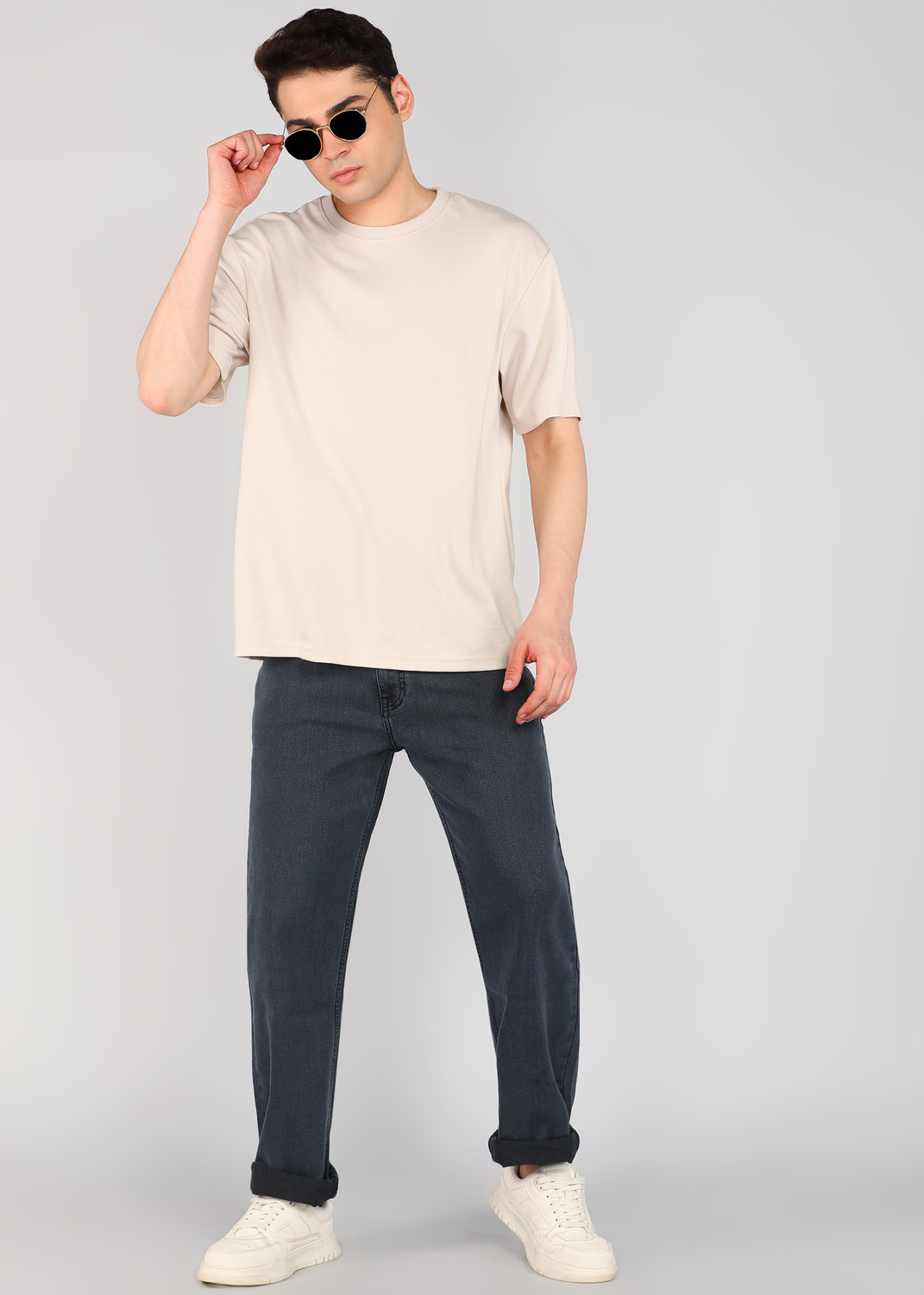 Image of Roadster Regular Men Grey Jeans