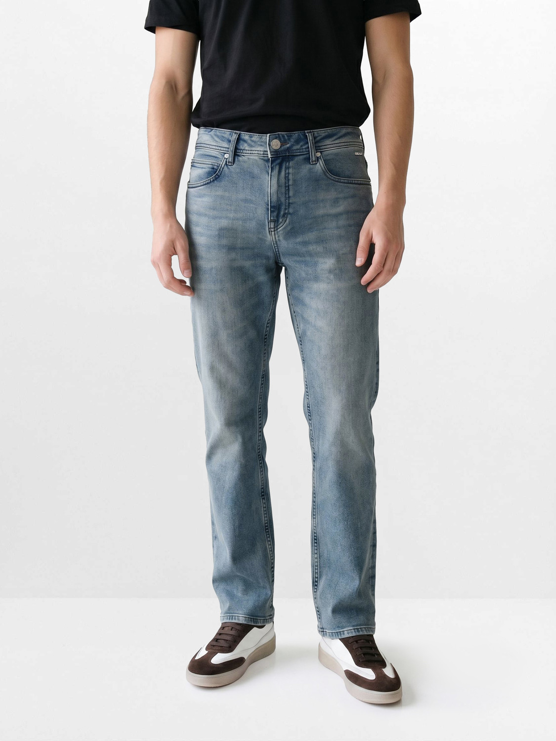 Image of THE BEAR HOUSE Boot-Leg Men Light Blue Jeans