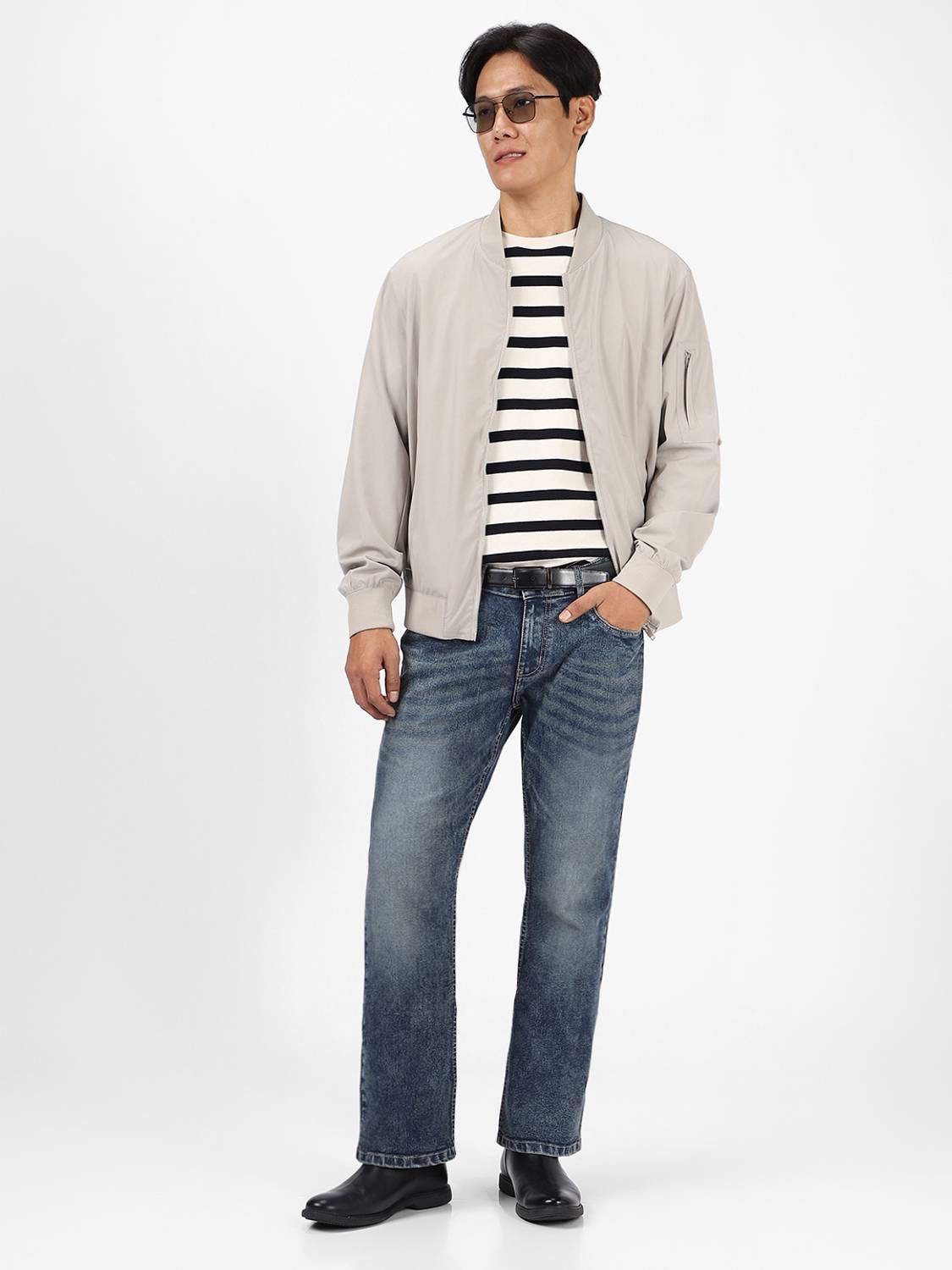 Urbano Men Dark Blue Boot-Leg Jeans - Image 4