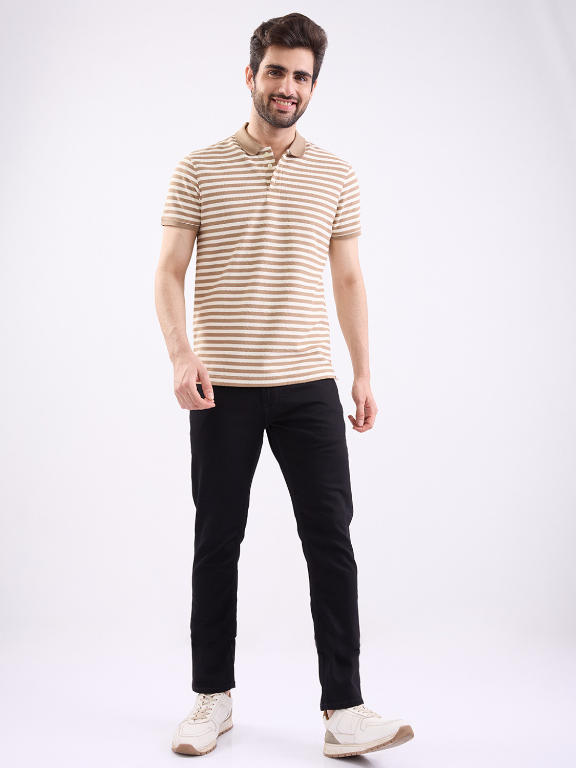 Image of Spykar Men Slim Low Rise Black Jeans