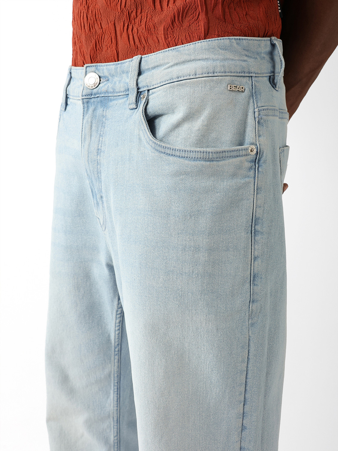Image of THE BEAR HOUSE Straight Fit Men Light Blue Jeans