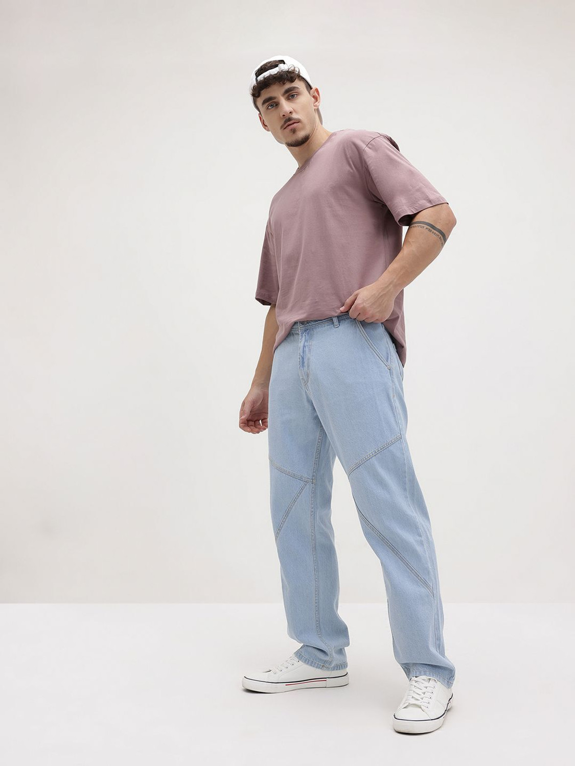 Image of Roadster Straight Fit Men Light Blue Jeans
