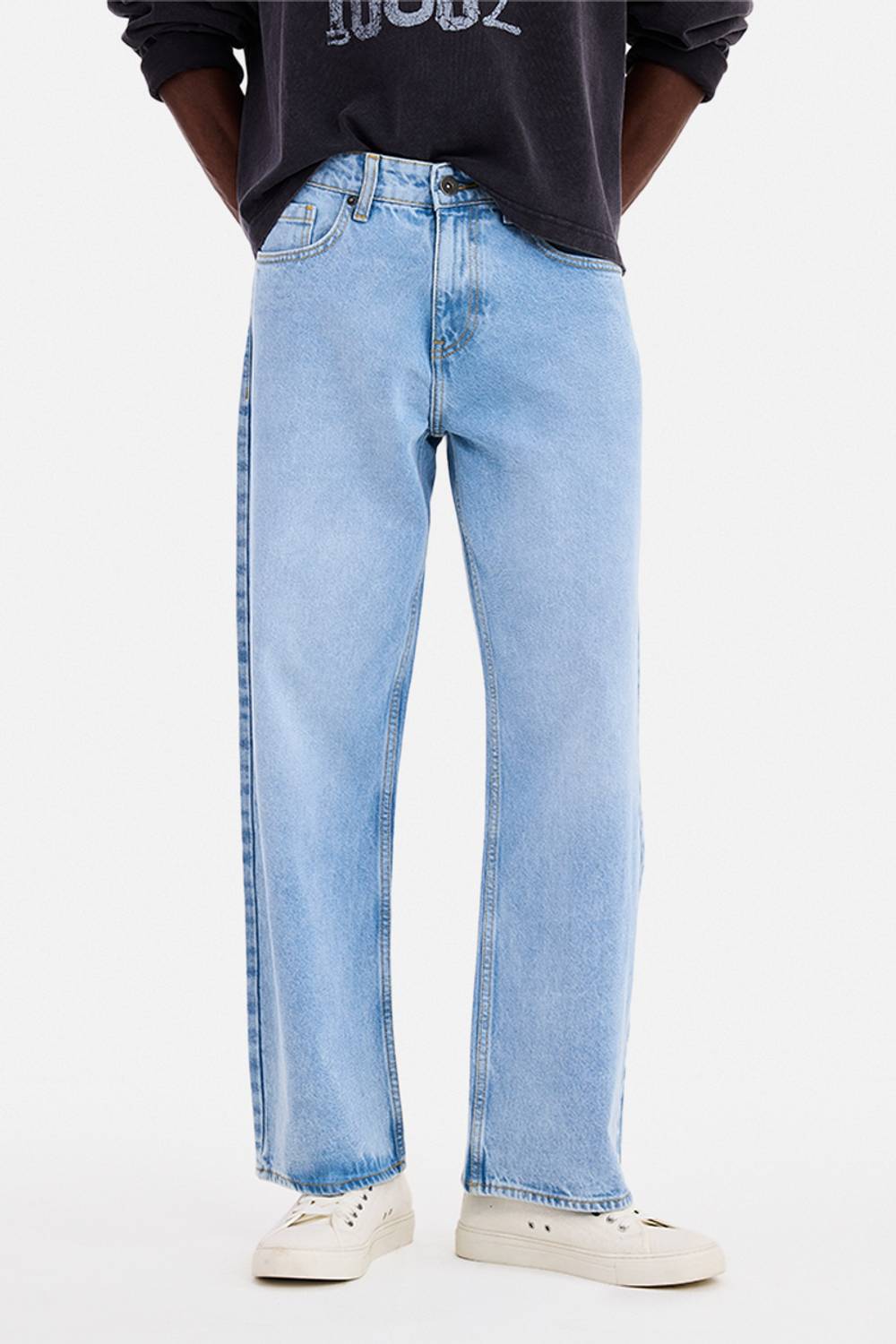 Snitch Men Loose Fit Mid Rise Light Blue Jeans - Image 1