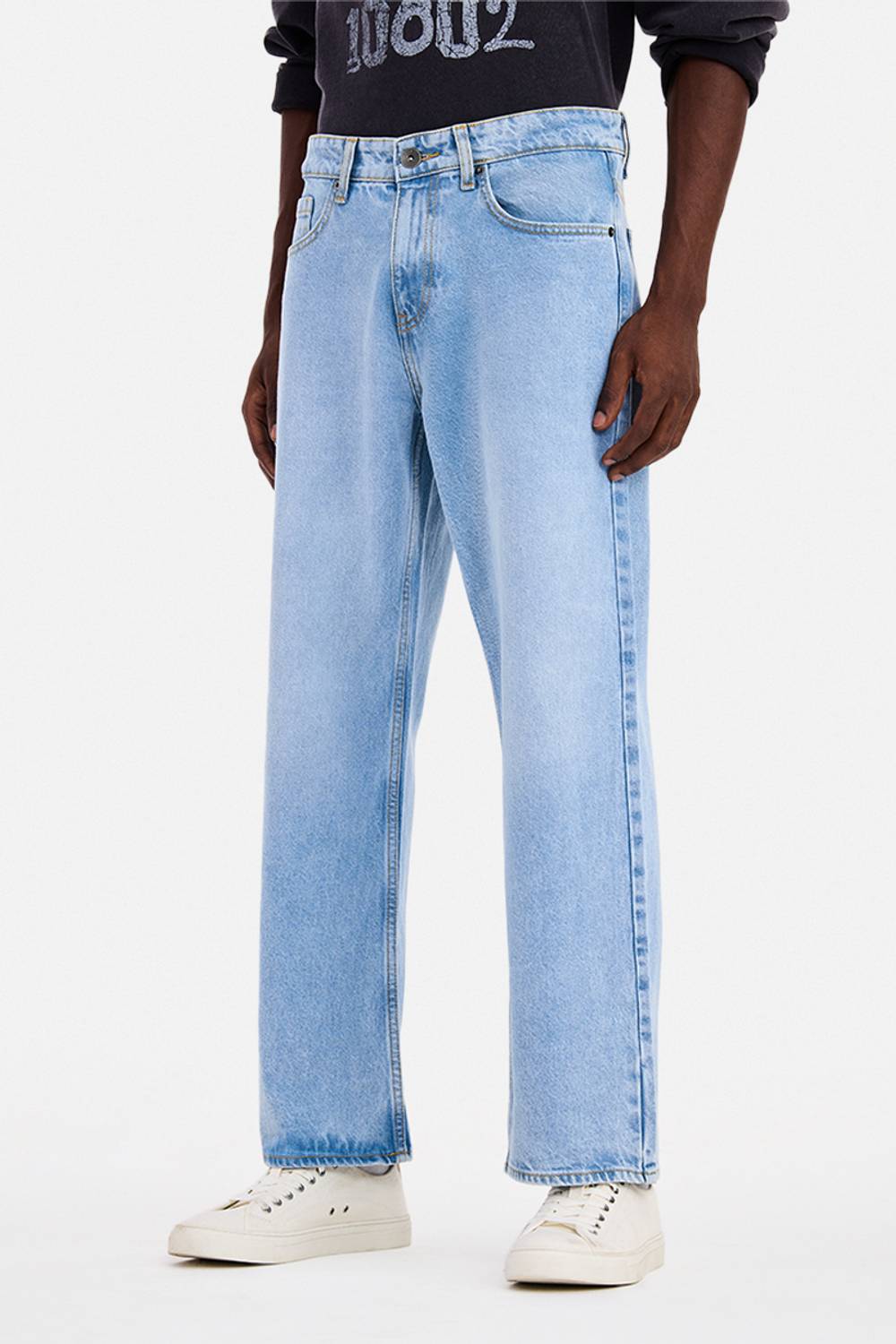 Snitch Men Loose Fit Mid Rise Light Blue Jeans - Image 4