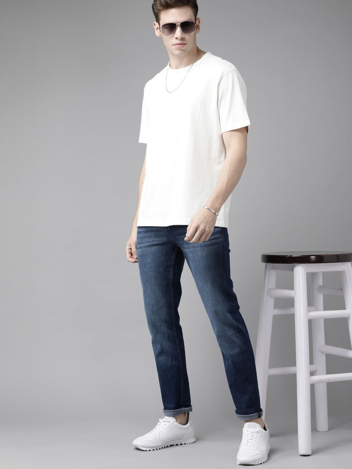 Image of Roadster Tapered Fit Men Blue Jeans