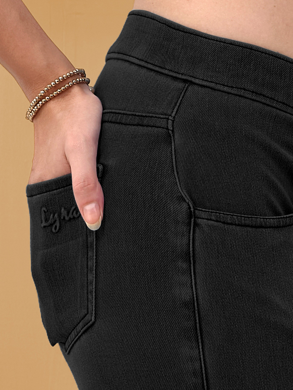 Image of Lyra Black Jegging