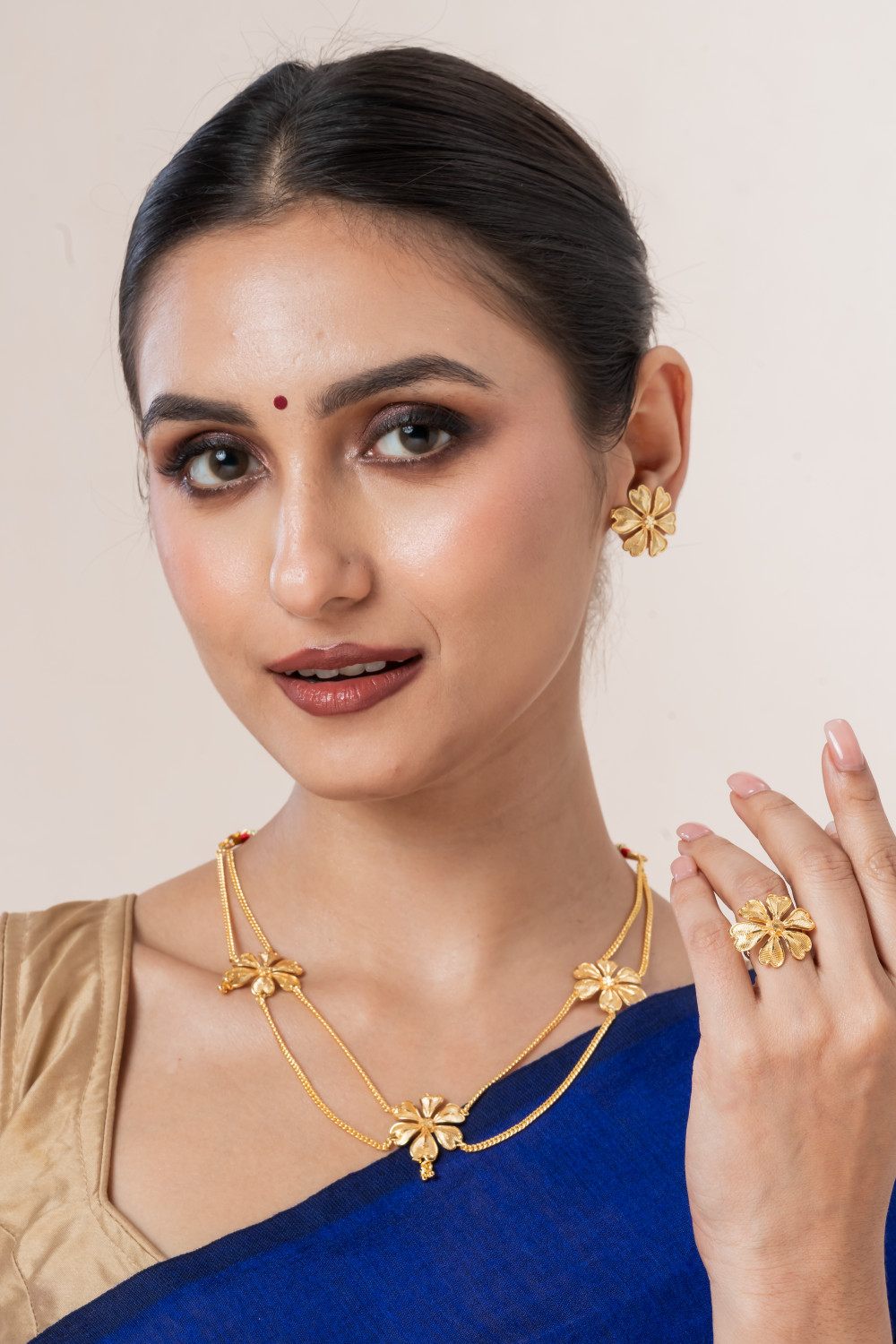 Image of Upala Copper Gold-plated Gold Jewellery Set