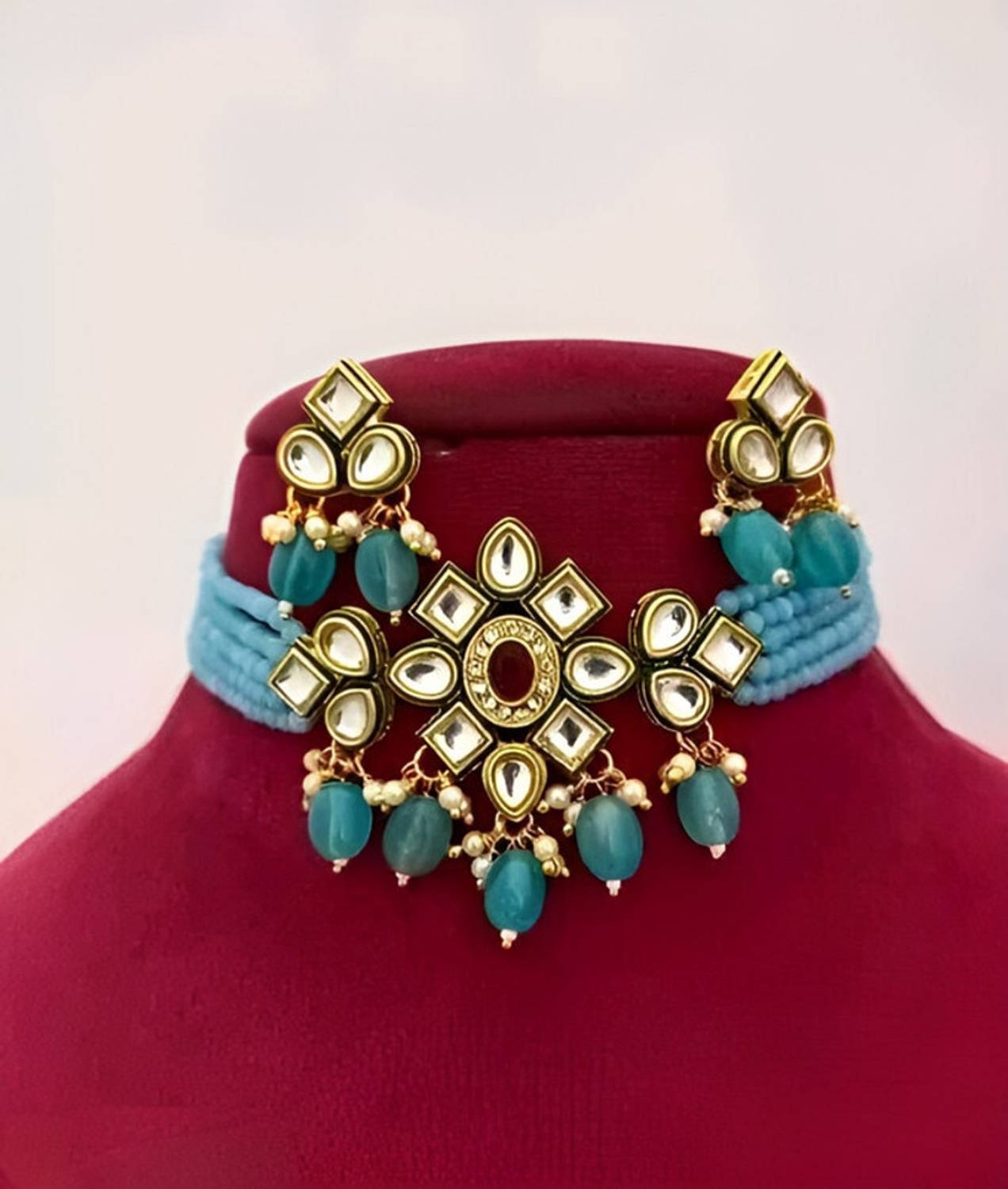 ARADHEMA Brass Gold-plated Beige Jewellery Set