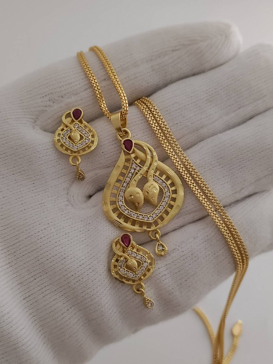Bhagavati creation Brass Gold-plated Gold Jewellery Set