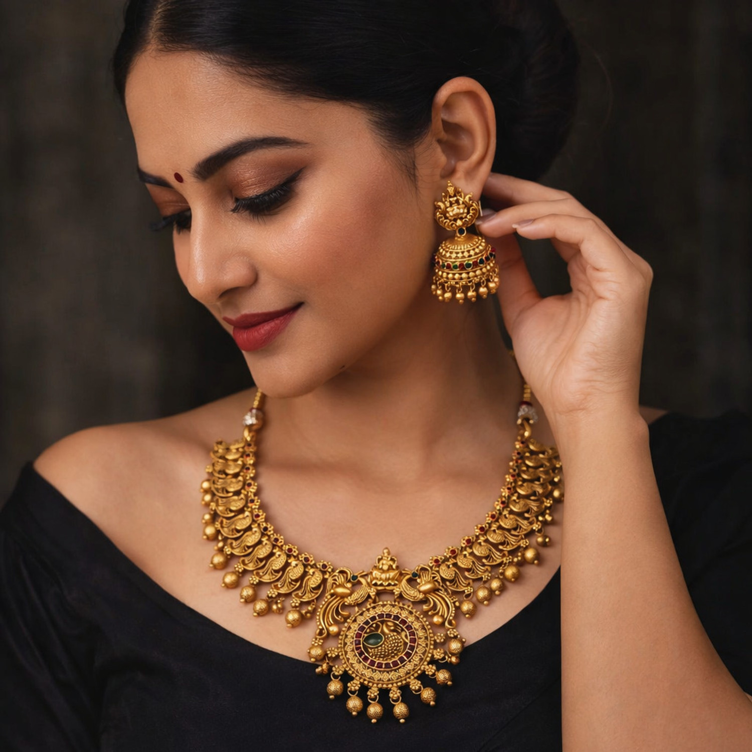 Image of SHINELOOM MUKTTA Brass, Copper Gold-plated Gold Jewellery Set