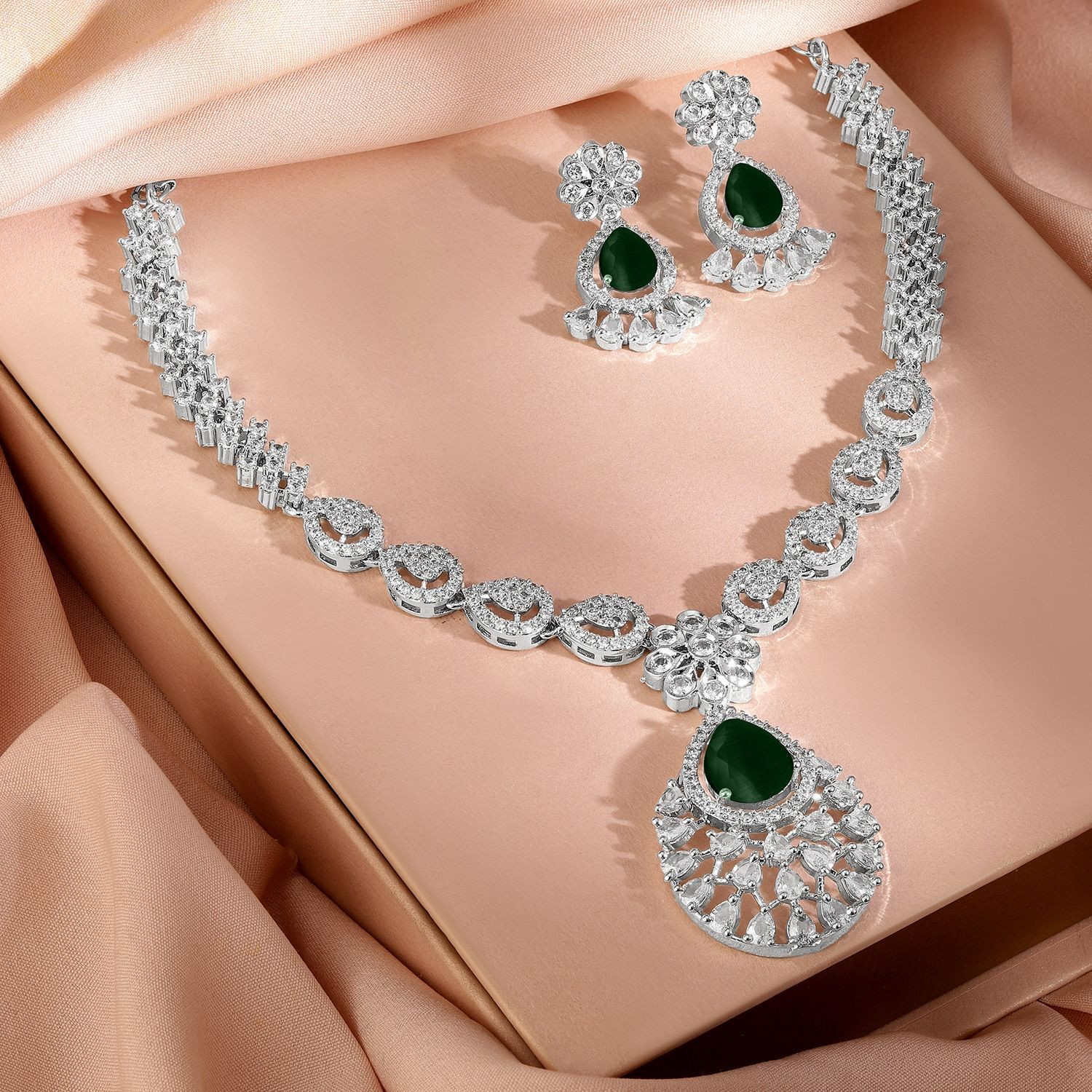 Image of RUBANS Brass Rhodium Silver Jewellery Set