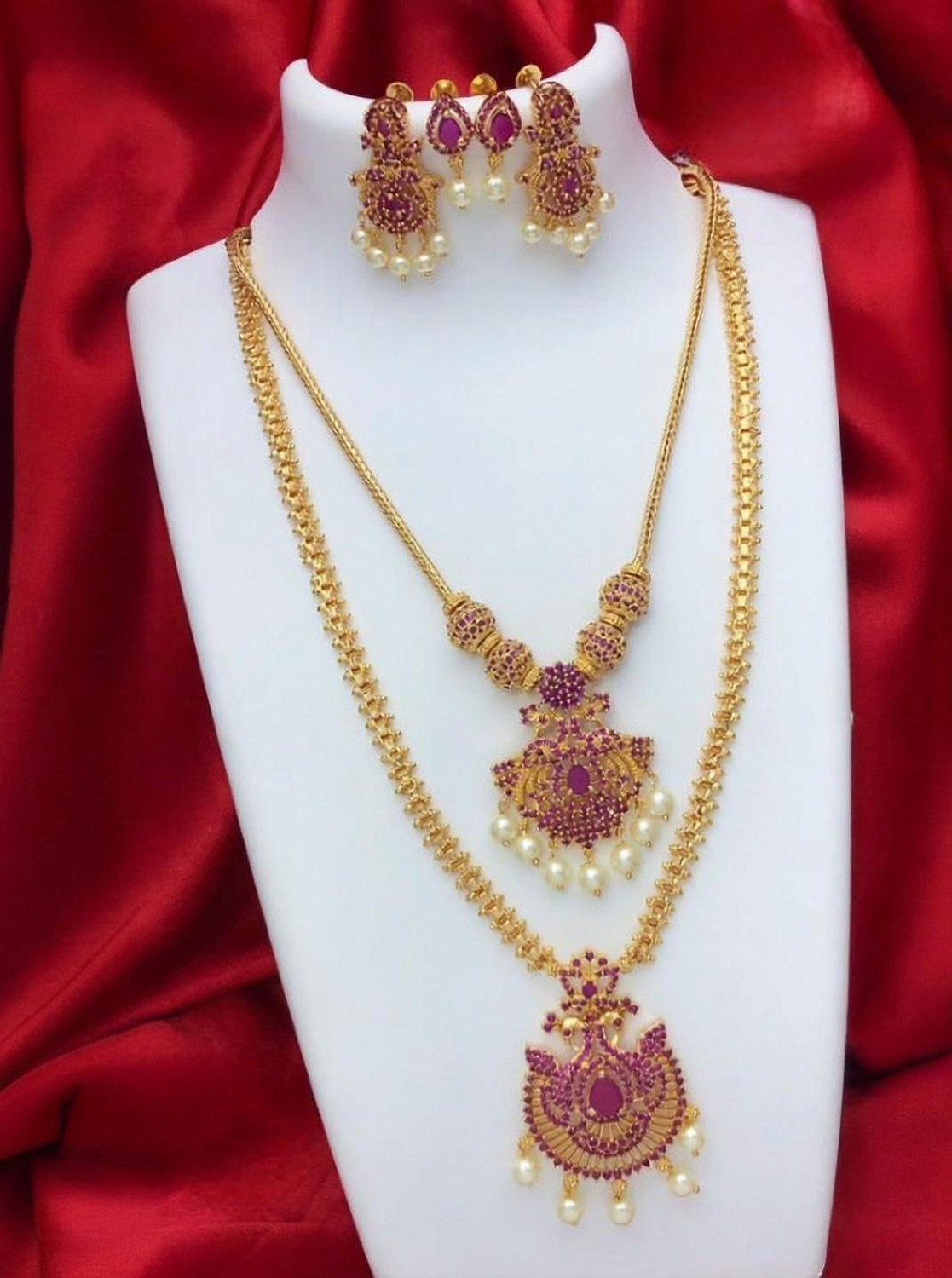 Image of TheWardrobee Brass Gold-plated Gold, Pink, White Jewel Set (Pack of 4)