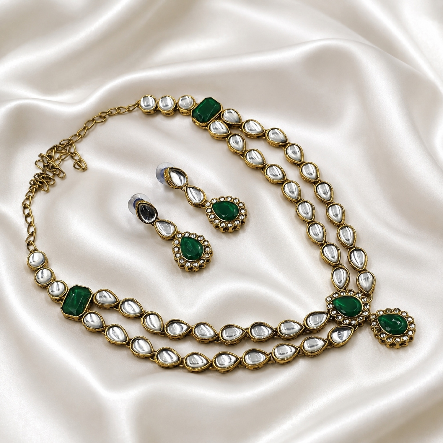 Image of UKHUB Alloy Gold-plated Green Jewel Set (Pack of 1)