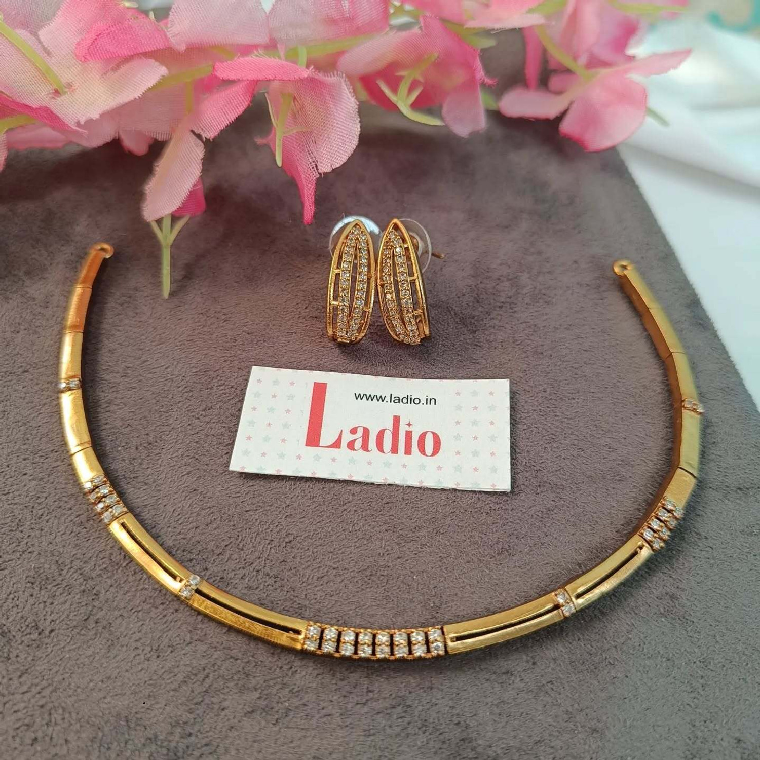 Image of Influtive Brass, Copper Gold-plated Gold Jewel Set (Pack of 1)