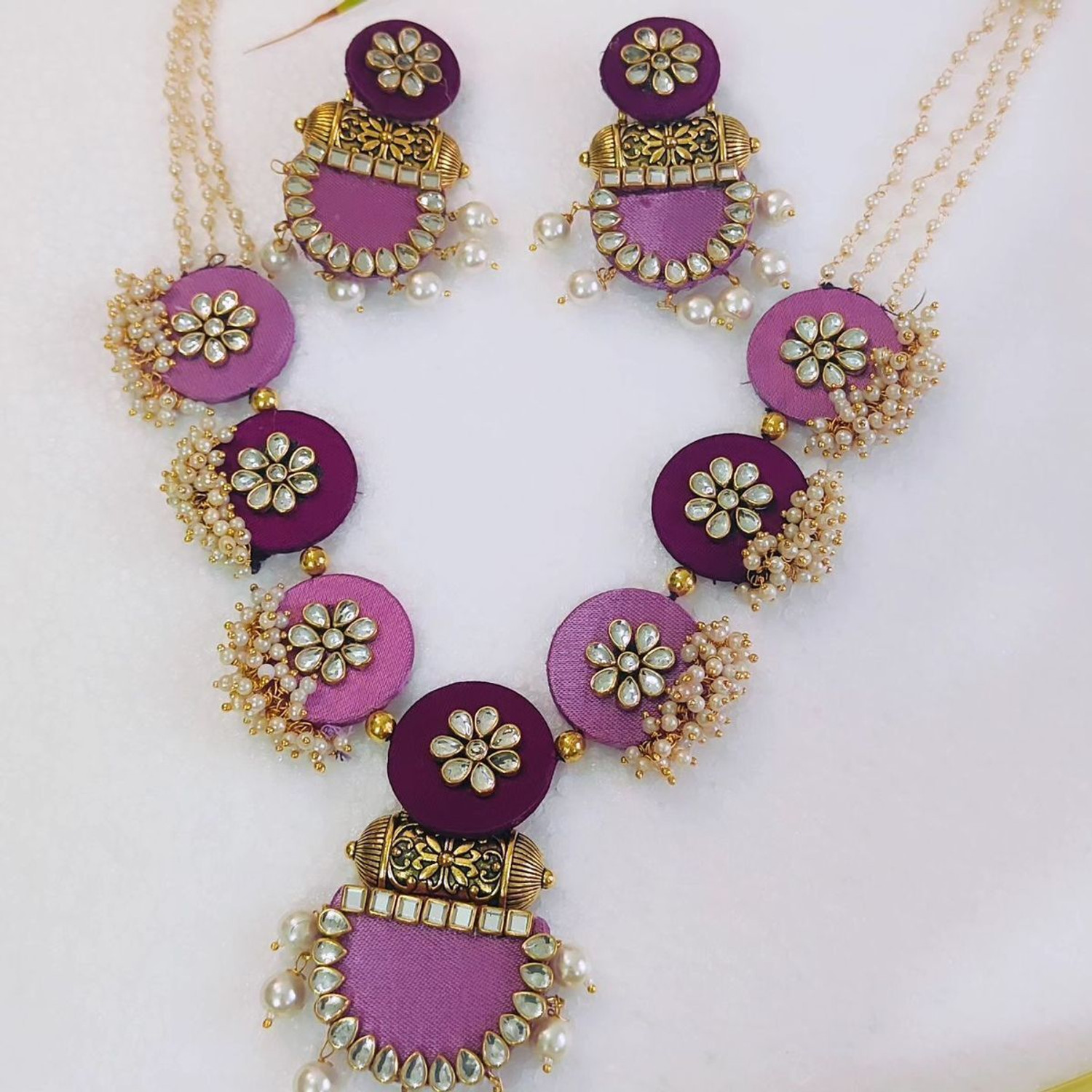 Image of Trending Floral Jewellery Set177 Pearl Artificial Flower Set by VIP Fashions