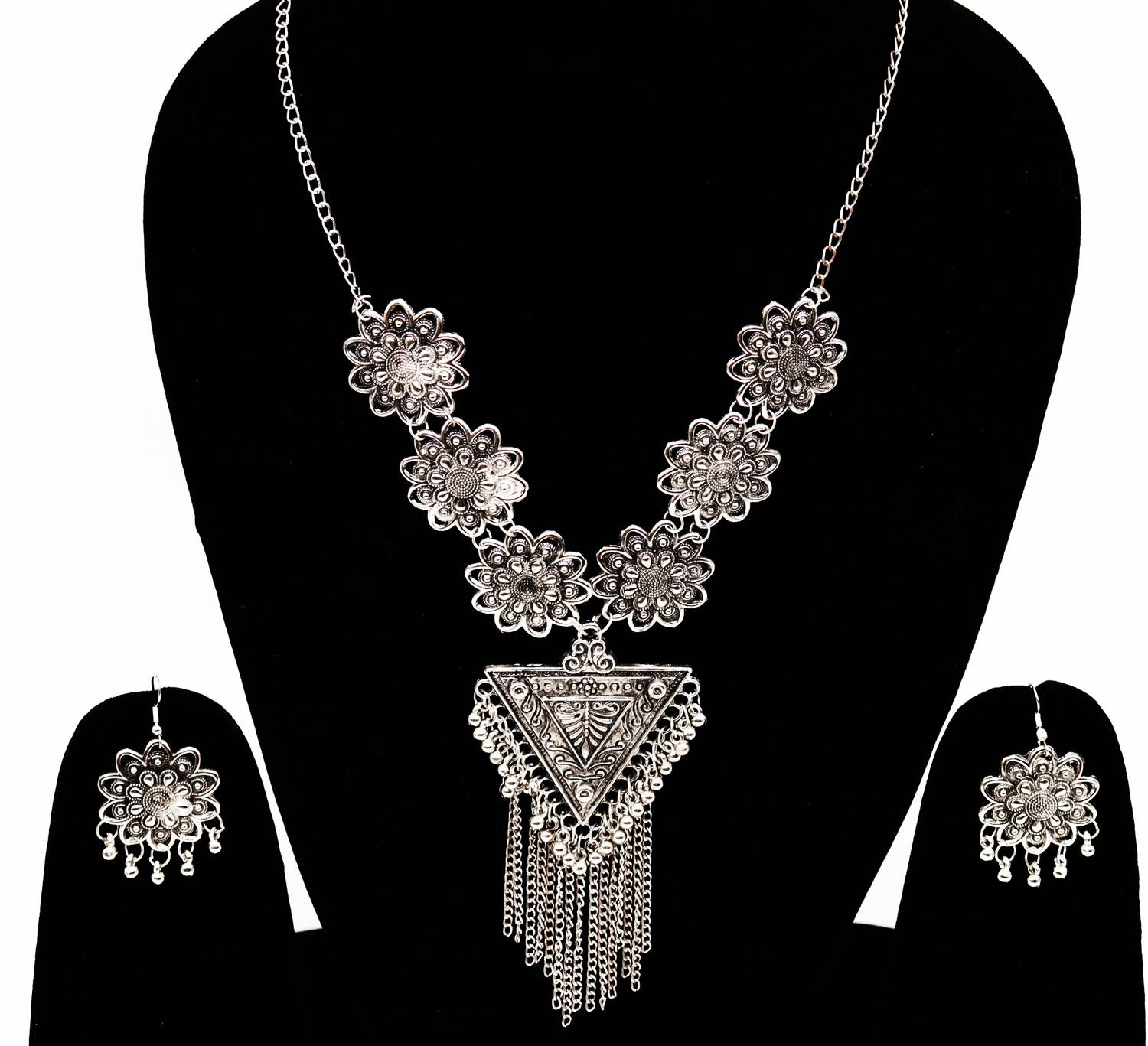 Aamrkoot Oxidised Silver Silver Silver Jewellery Set