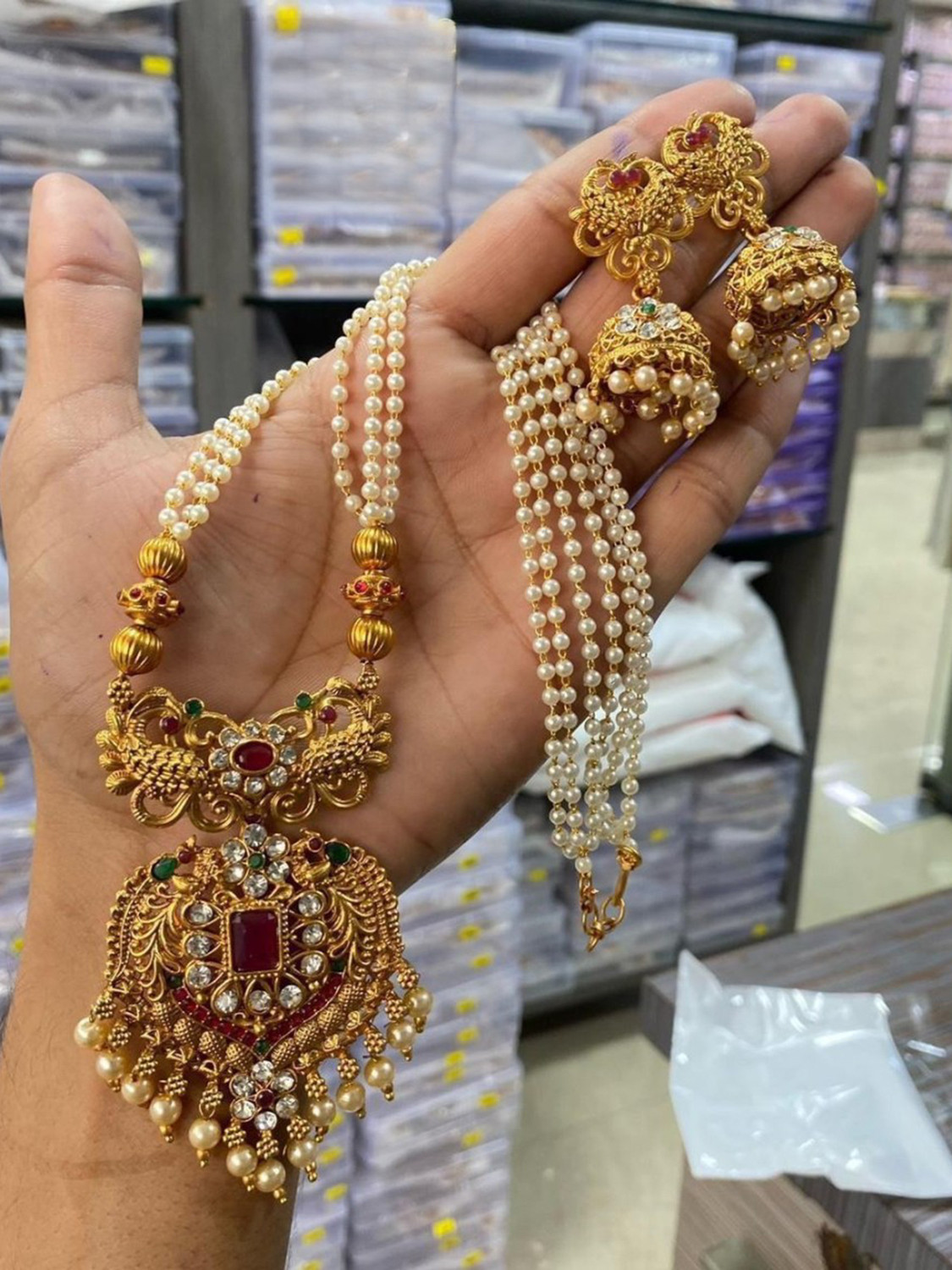 Image of PBM CREATIONS Copper Gold-plated White, Gold Jewellery Set