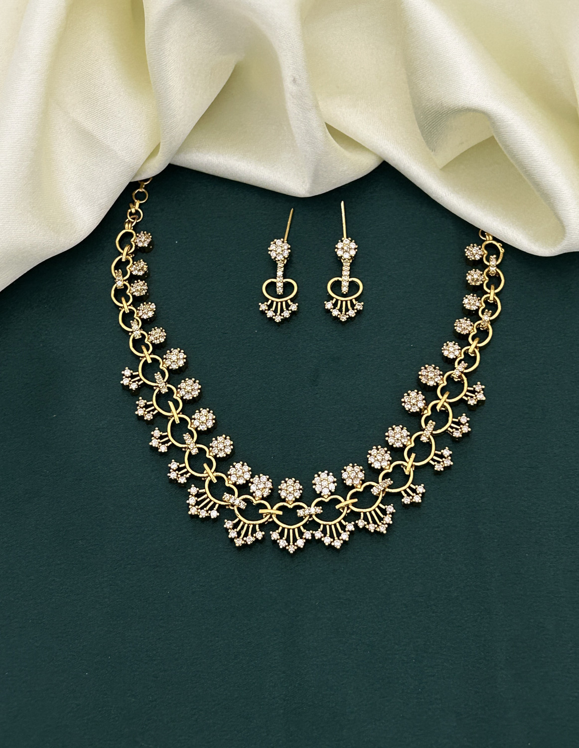 Image of Influtive Brass Gold-plated Gold Jewellery Set
