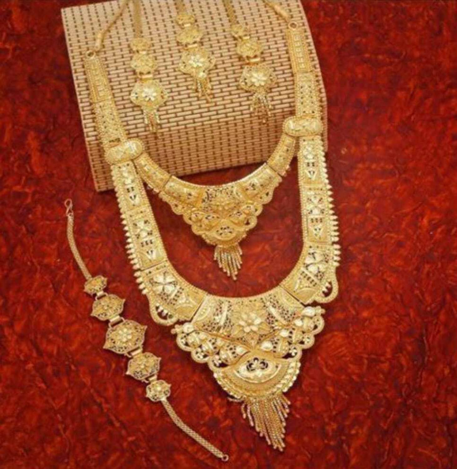 DPMARKETING Jewel Set - Image 3