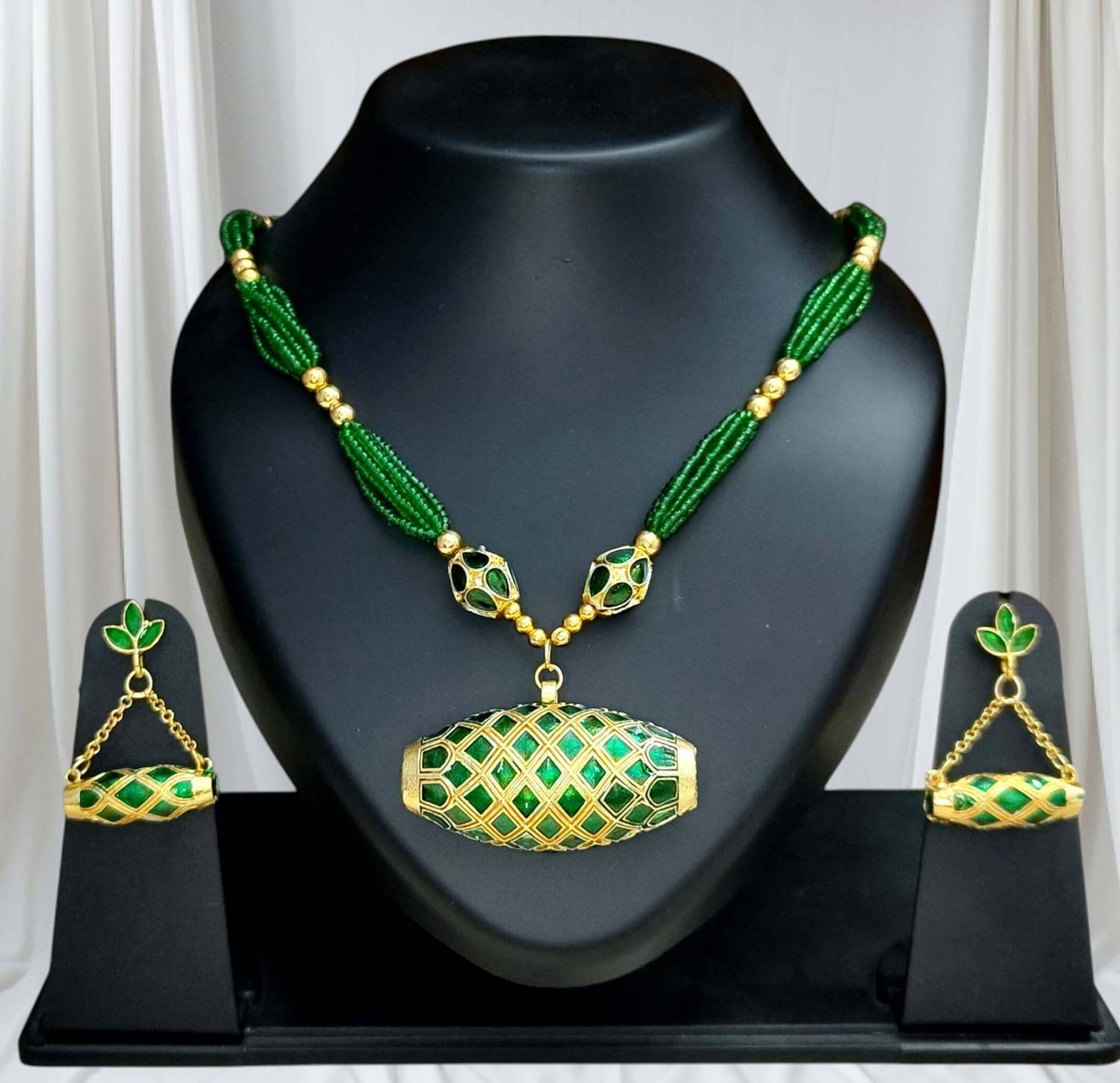 balaji gold Copper Gold-plated Green Jewellery Set