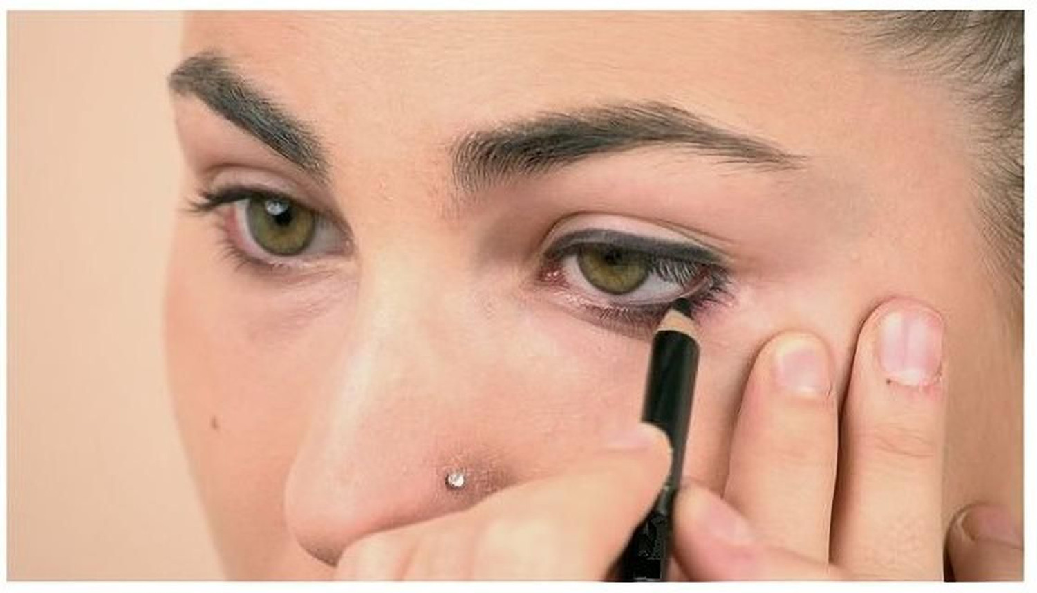 Image of AIRABLUSH WATERPROOF BLACK COLOR KAJAL PENCIL BEST PIGMENT