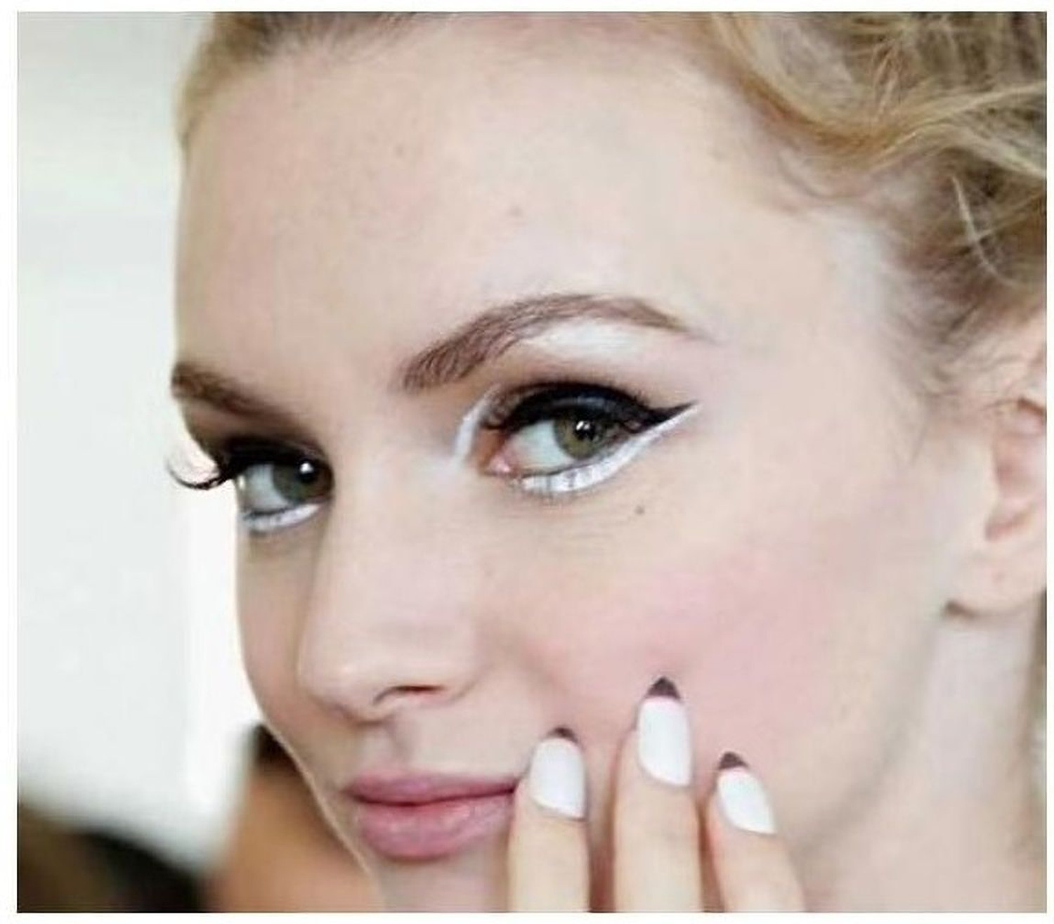 Image of AIRABLUSH Long wear Kajal