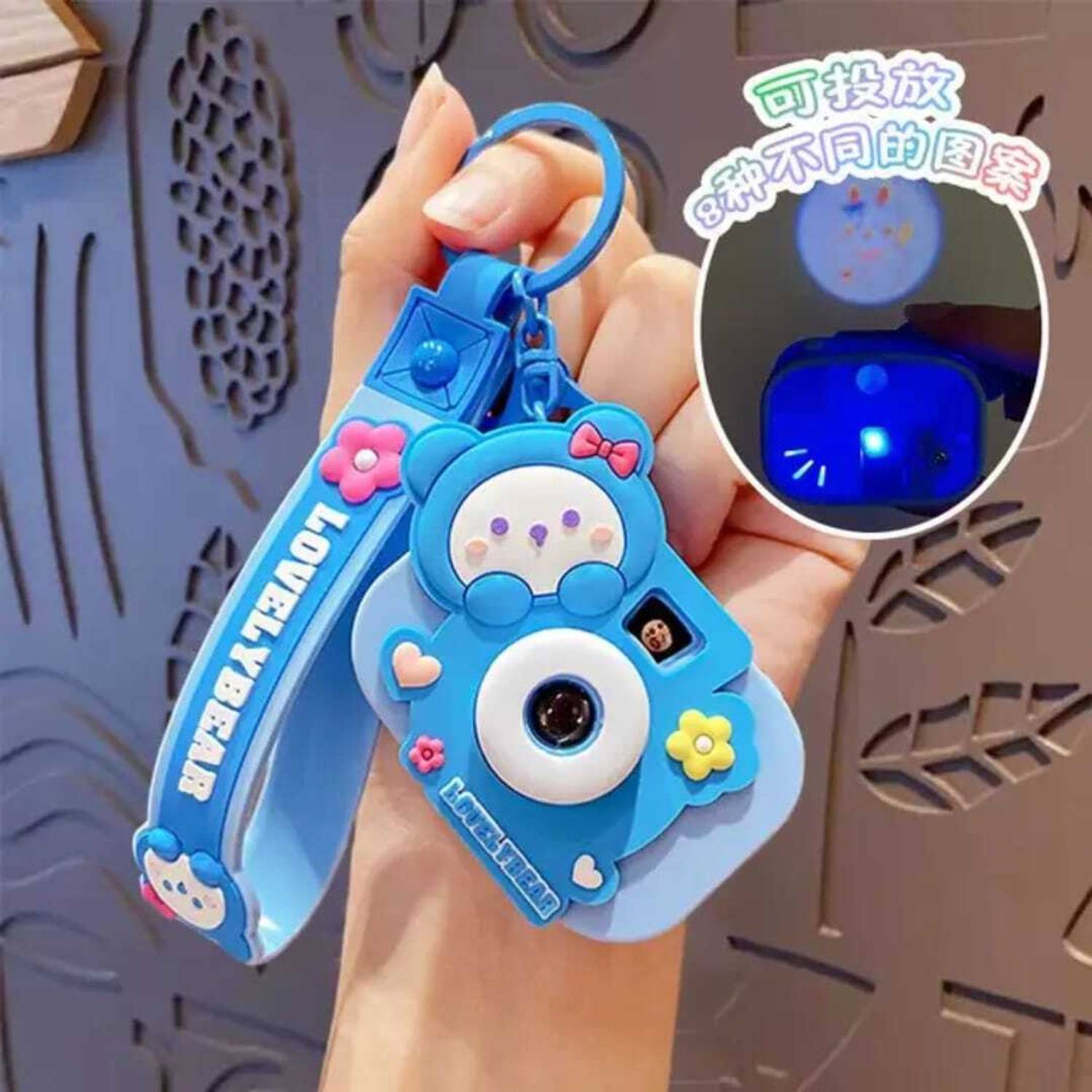 HELLOKITTYxPORTER KEYCHARM 2種セット ZOQQI Hello Kitty Mini Camera Keychain with LED Cartoon Projection