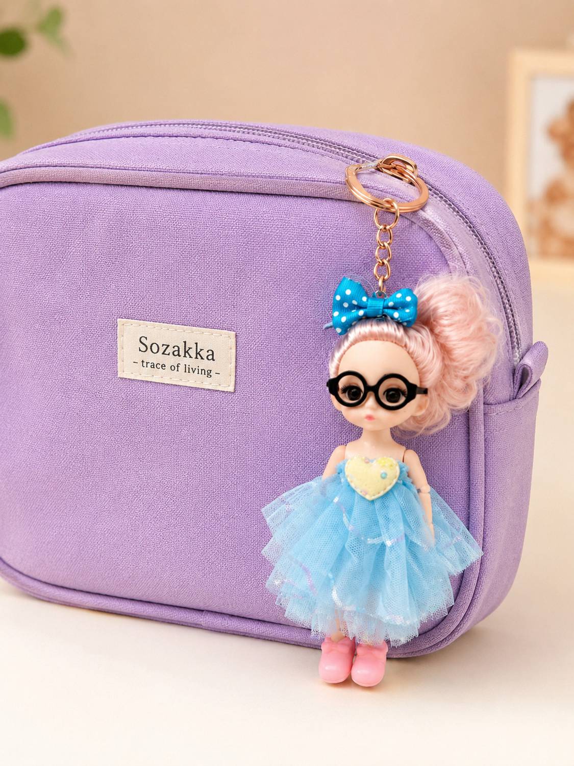 CNBLUE MINIBULE 3点DOLLキーリングミニポーチジョンシン特典付 PRADEVA Cute Blue Dress Doll Keychain _1 Key Chain Price in India