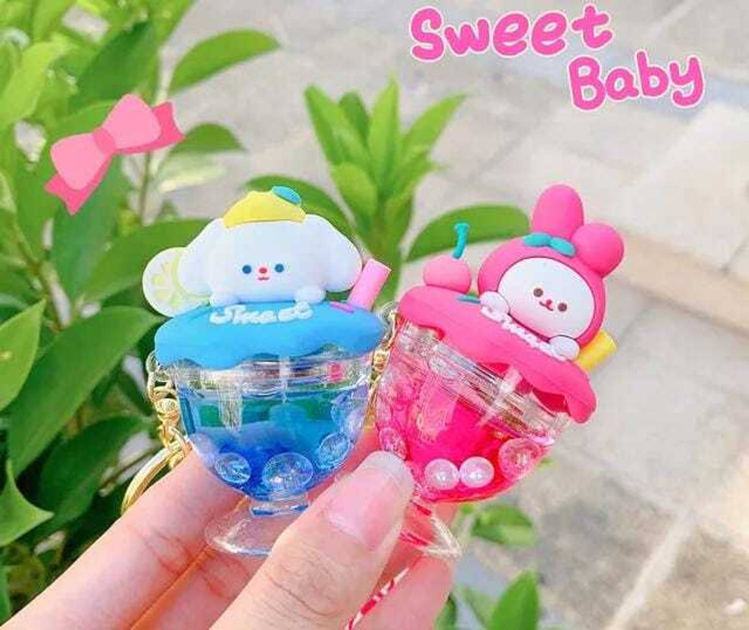 AMANVANI Ice Cream Water Glitter Cartoon Keychain 3D Silicon Cute Keychains For Kids 1pcs Key Chain