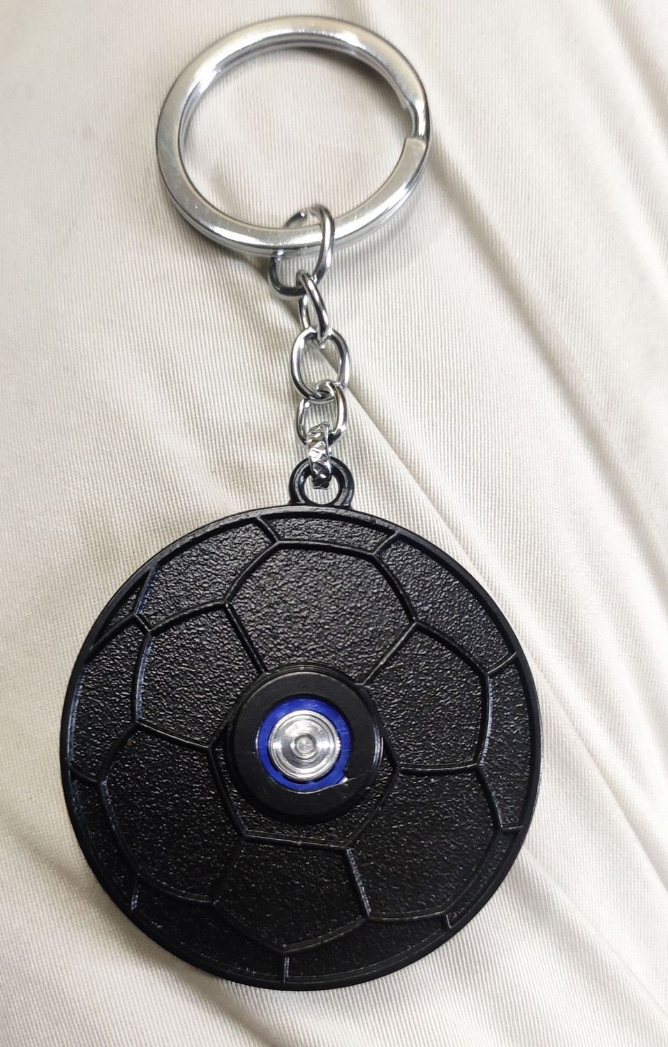 Image of Royal Galexy FOOTBALL PLAYER MESSI PREMIUM METAL 360 DEGREE ROTATE Key Chain