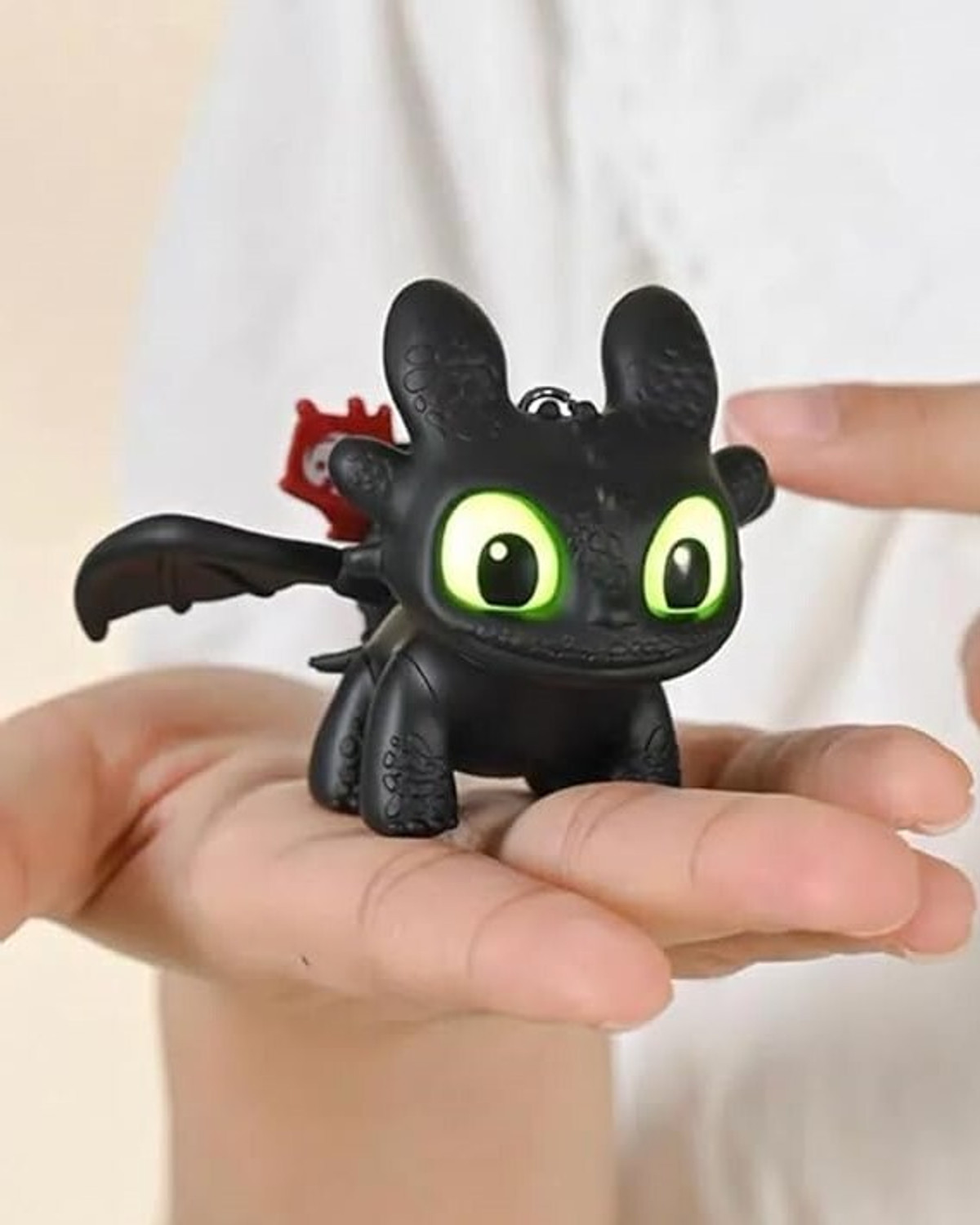 Image of MSVTRADESS Dragon Keychain Night Fury Light Up Moving Wings Toy Key Chain