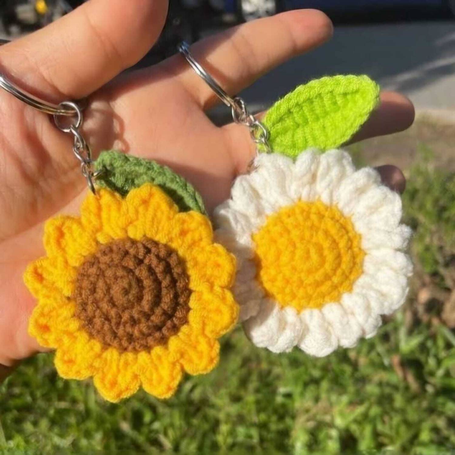 Balaji Traders sunflower Key Chain