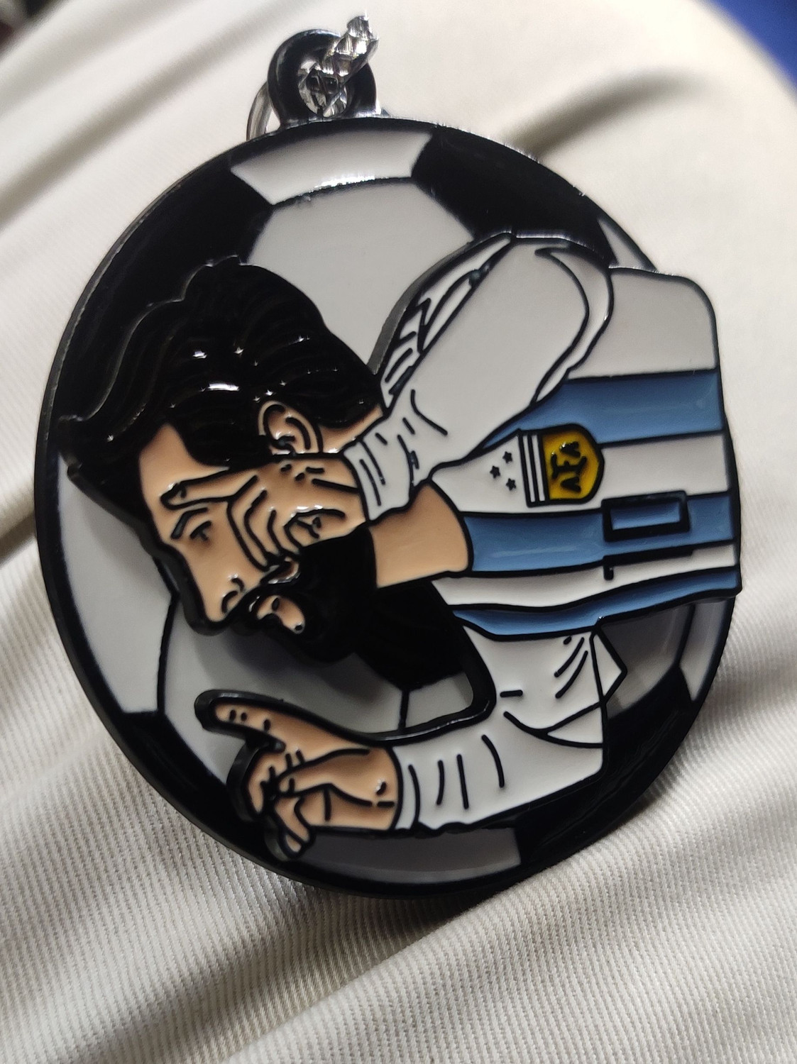 Image of Royal Galexy FOOTBALL PLAYER MESSI PREMIUM METAL 360 DEGREE ROTATE Key Chain