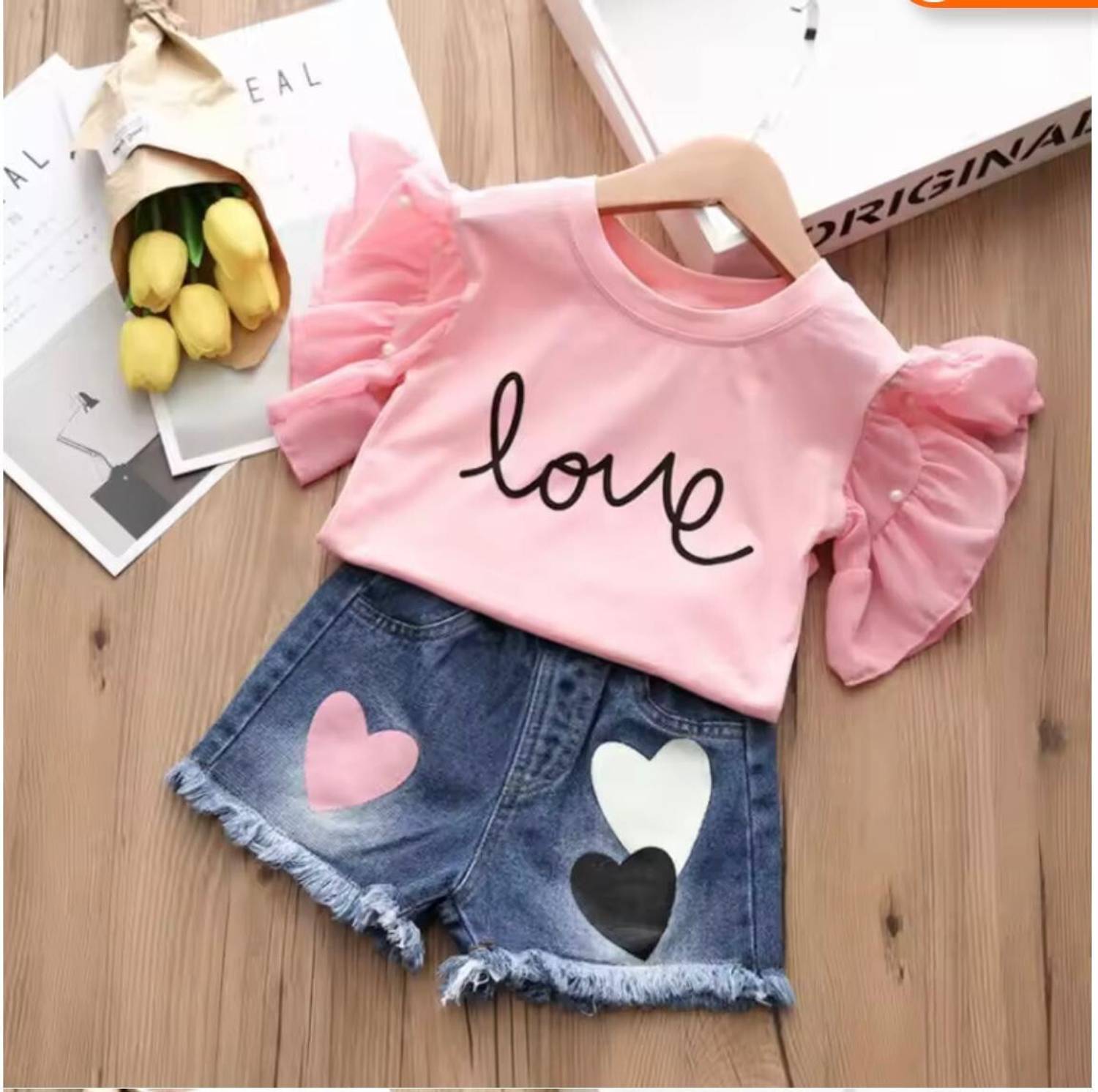 Aazzeen fashion Baby Girls Party(Festive) Top Shorts