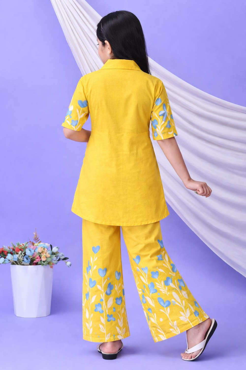 Image of NAFIYADRESSES Girls Casual Shirt Pant