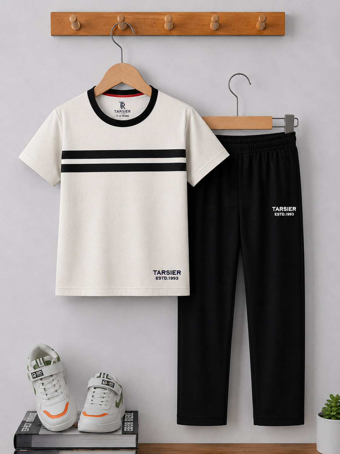 Image of tarsier Boys & Girls Casual T-shirt Track Pants